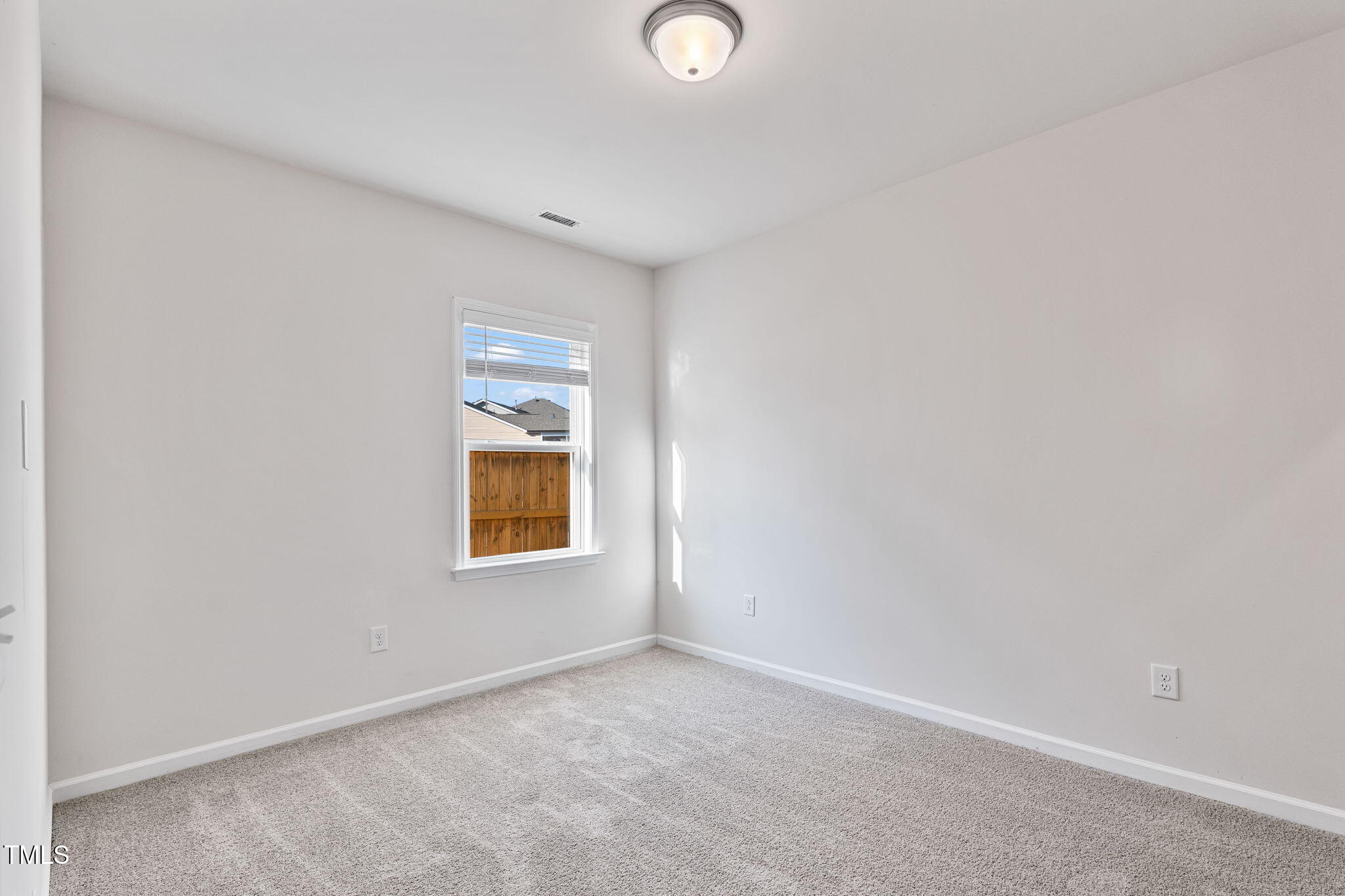 1008 Sandtrap Way Property Photo 23