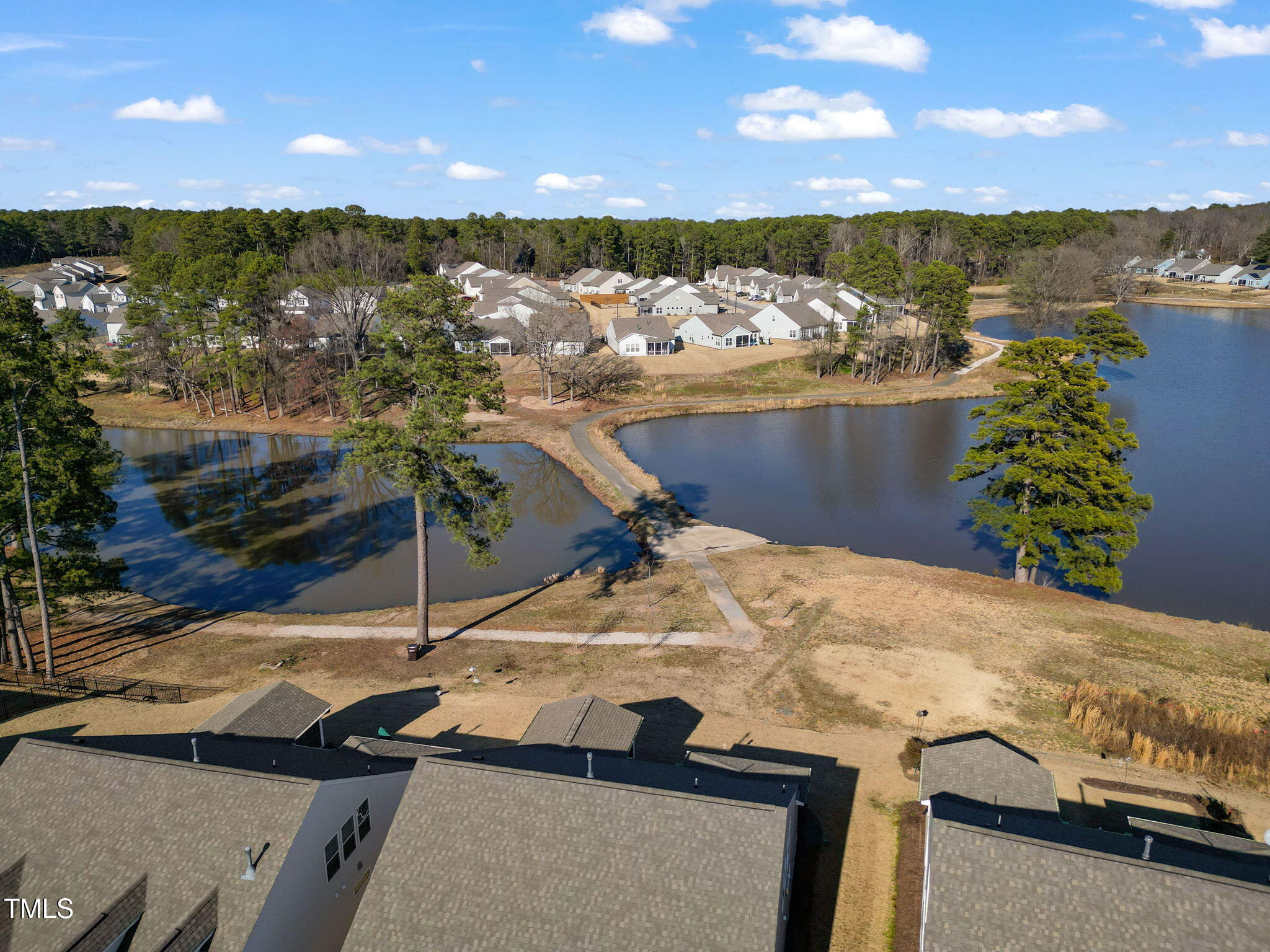 1008 Sandtrap Way Property Photo 32