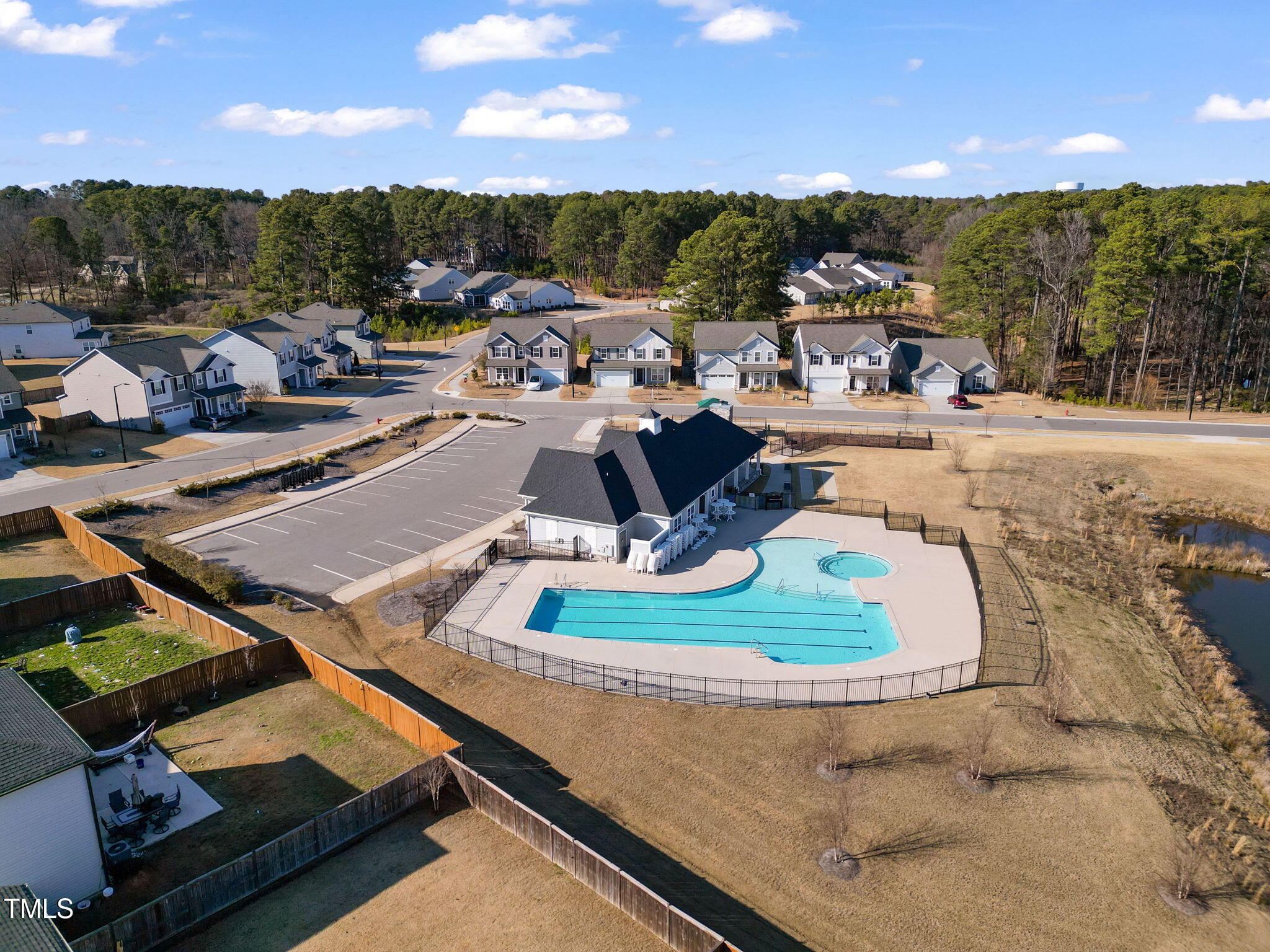 1008 Sandtrap Way Property Photo 33