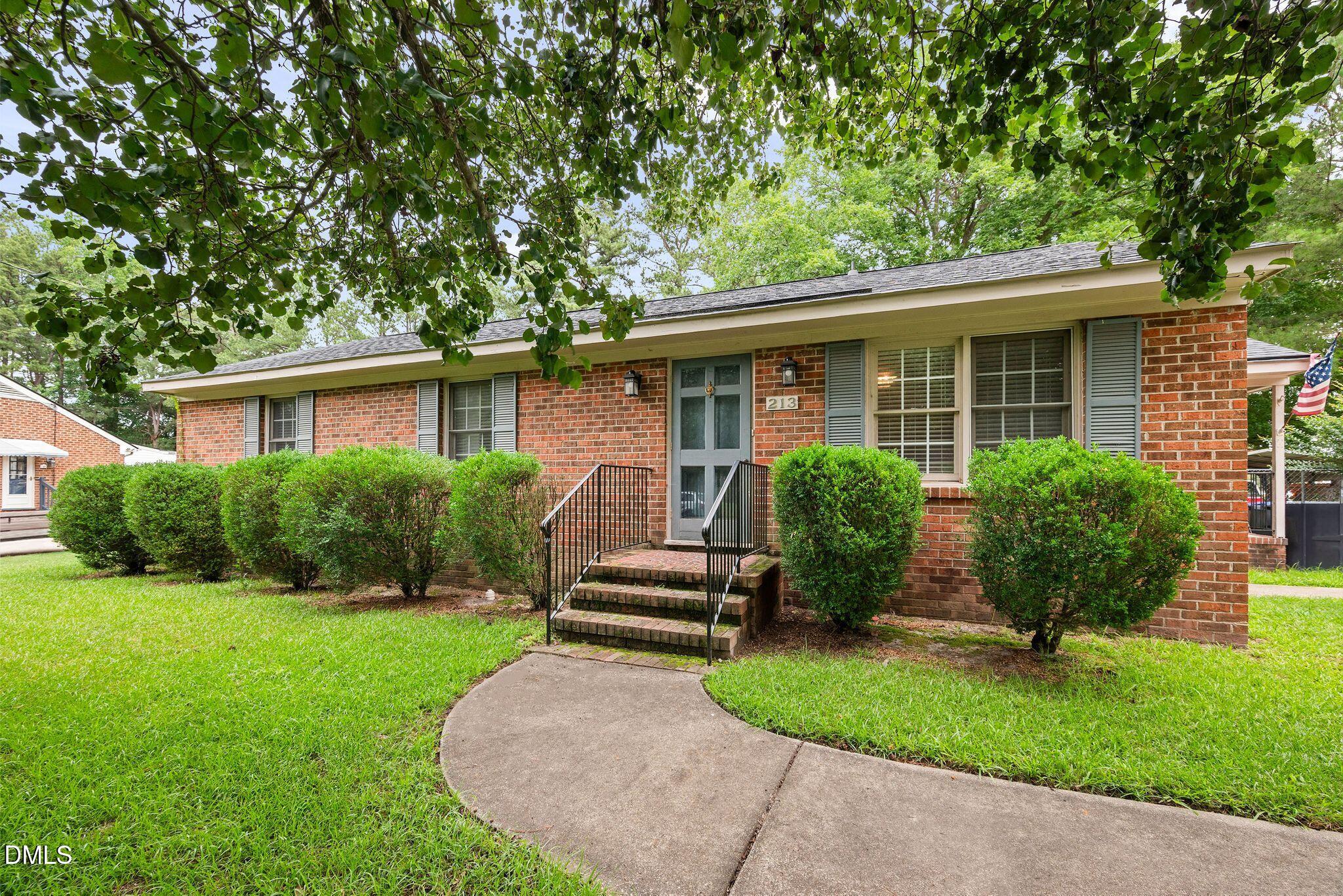 213 Delane Drive Property Photo 1