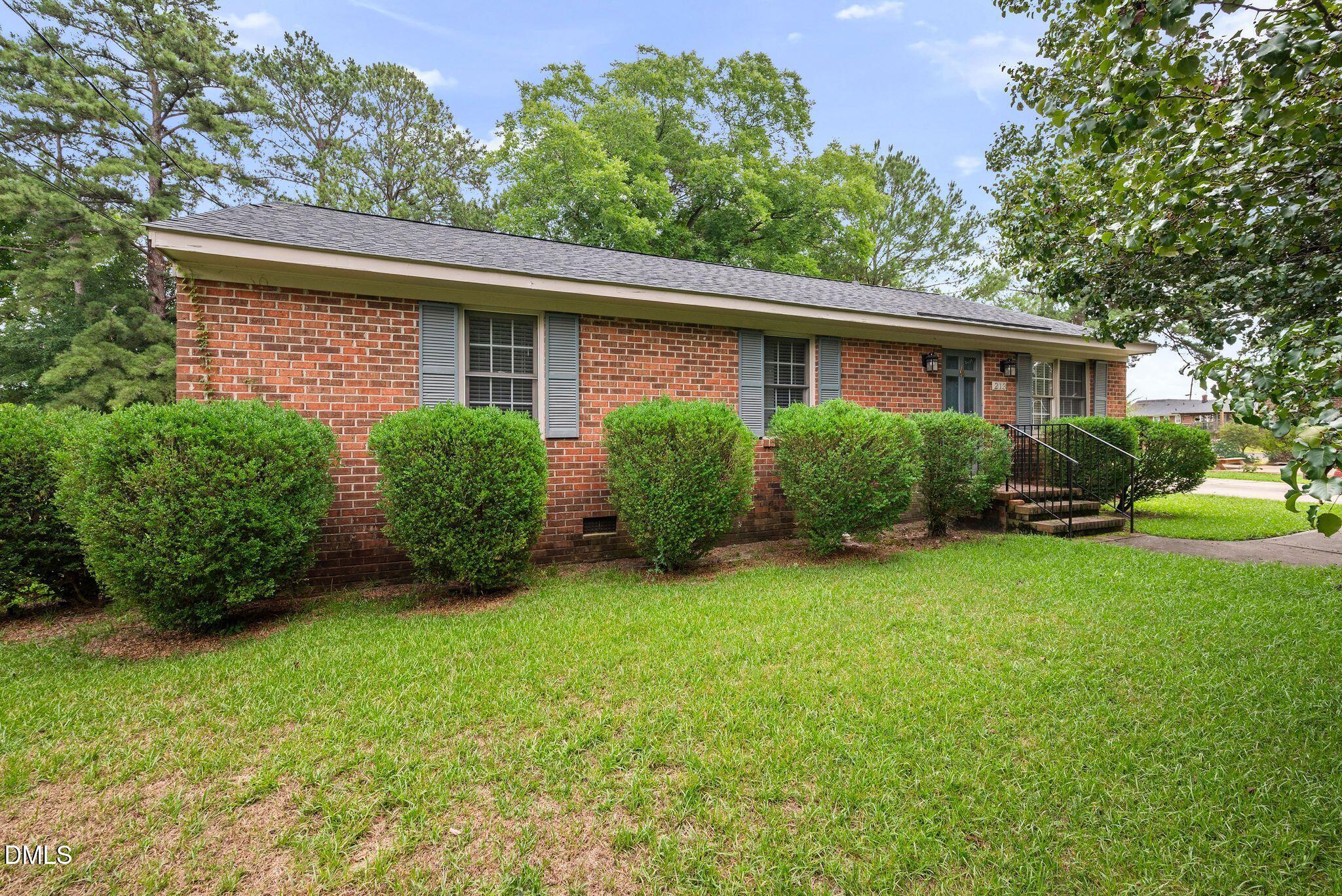 213 Delane Drive Property Photo 2