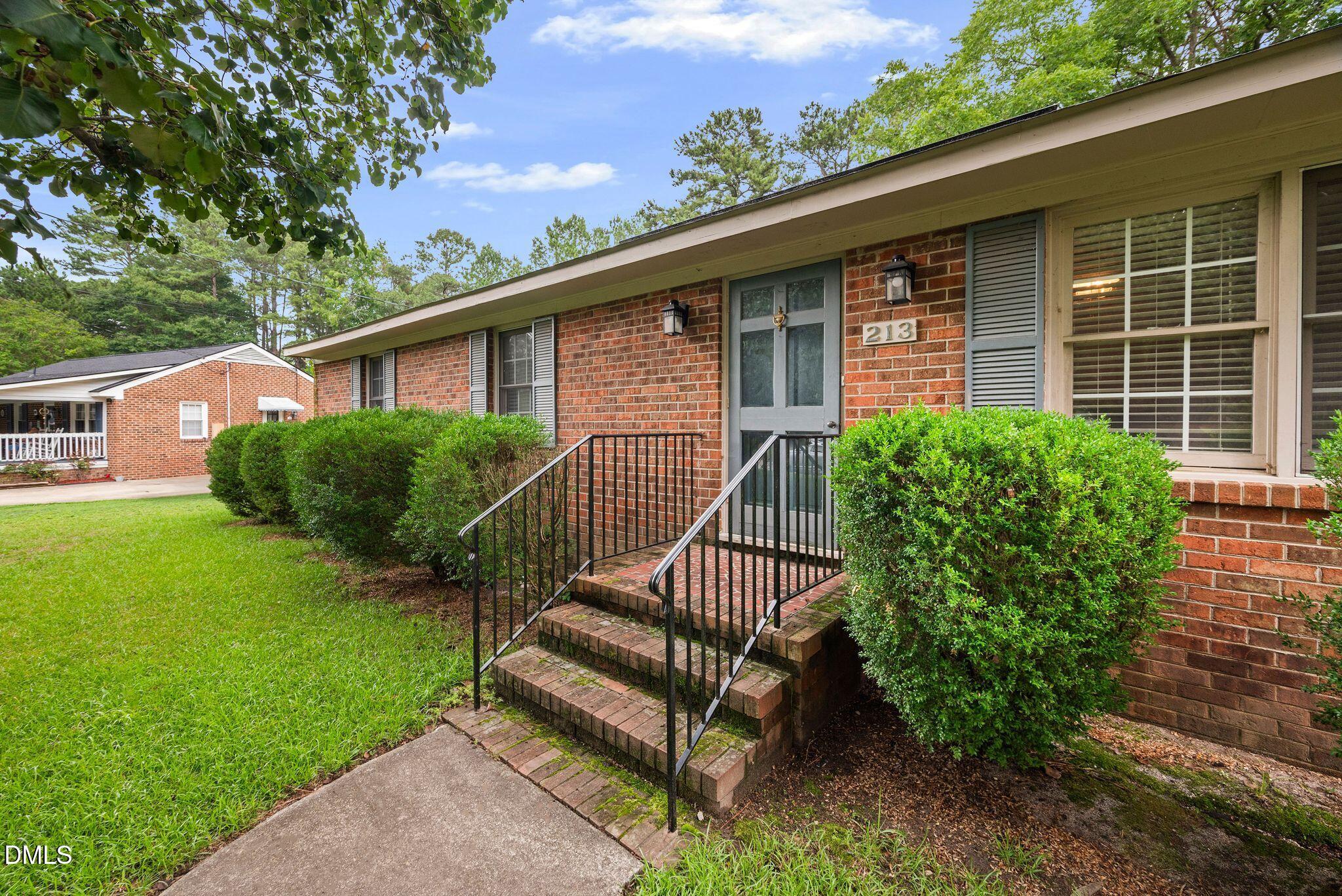 213 Delane Drive Property Photo 4
