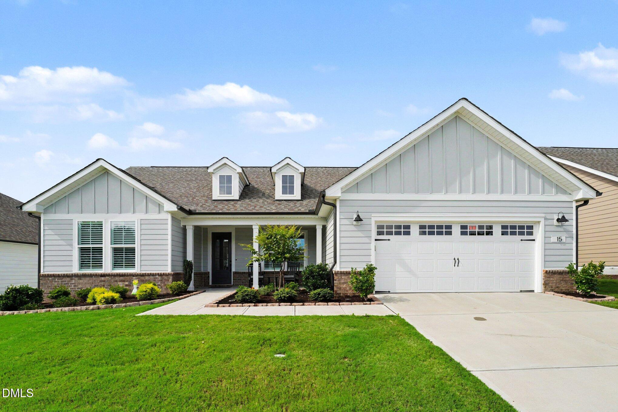 15 Whirlaway Street Property Photo 1