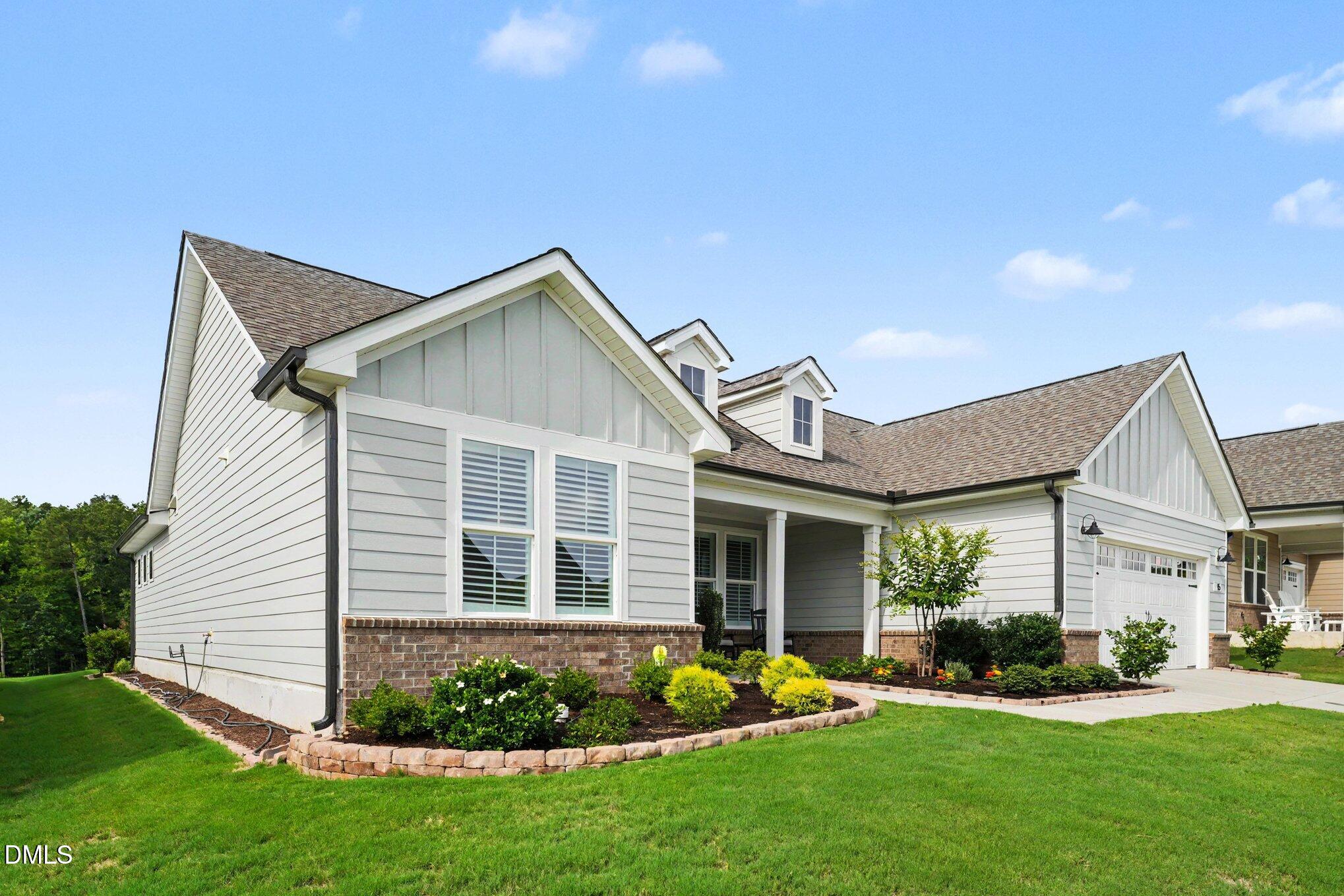 15 Whirlaway Street Property Photo 2
