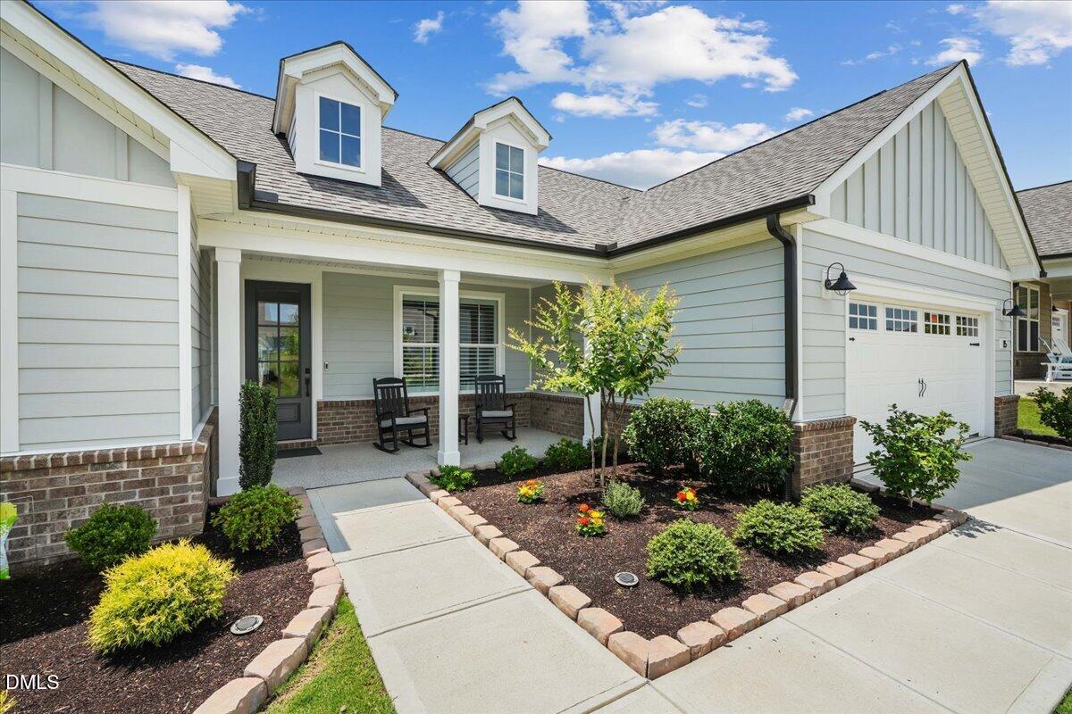 15 Whirlaway Street Property Photo 3