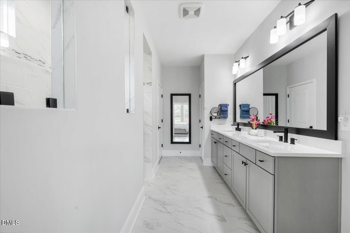 15 Whirlaway Street Property Photo 27