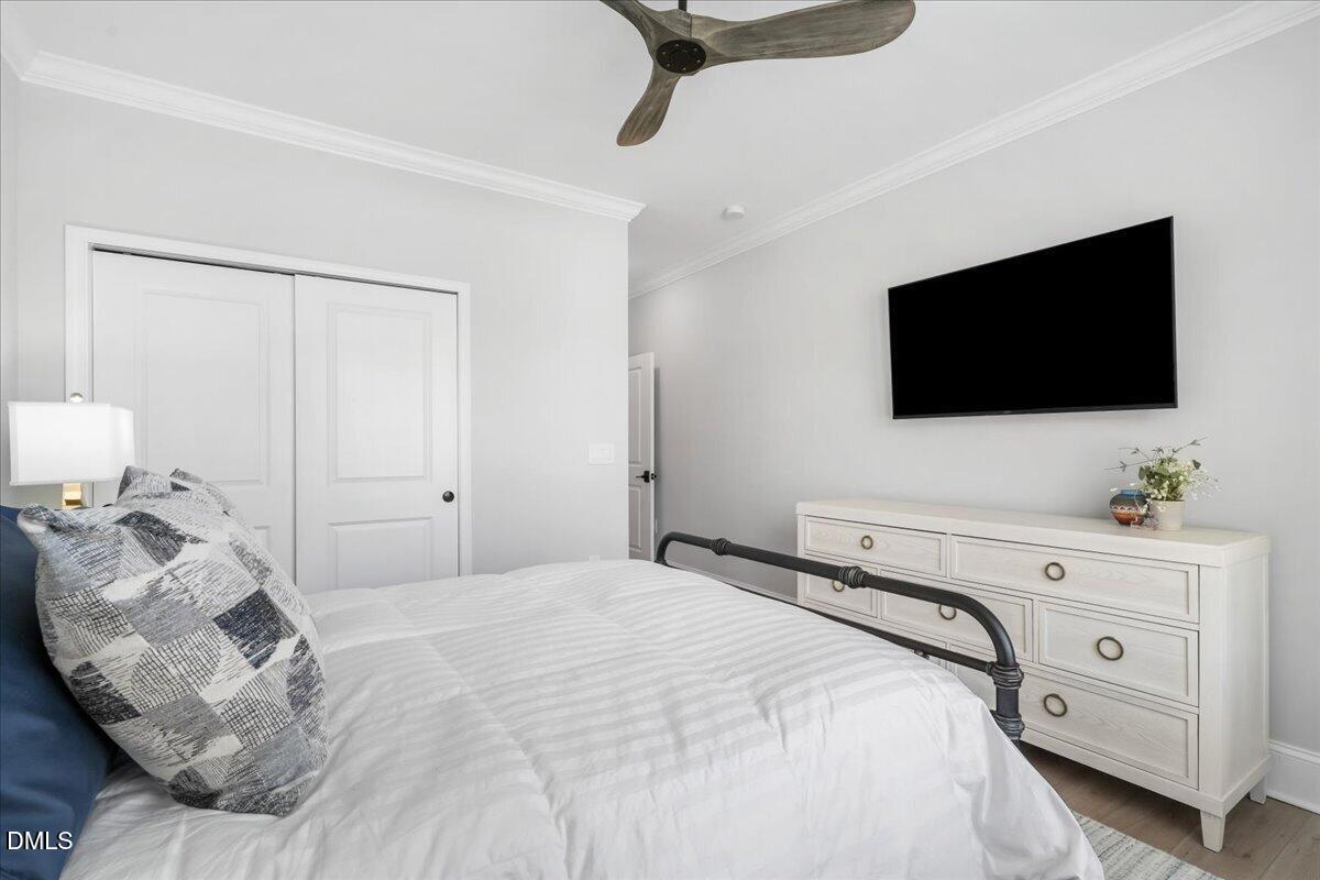 15 Whirlaway Street Property Photo 33