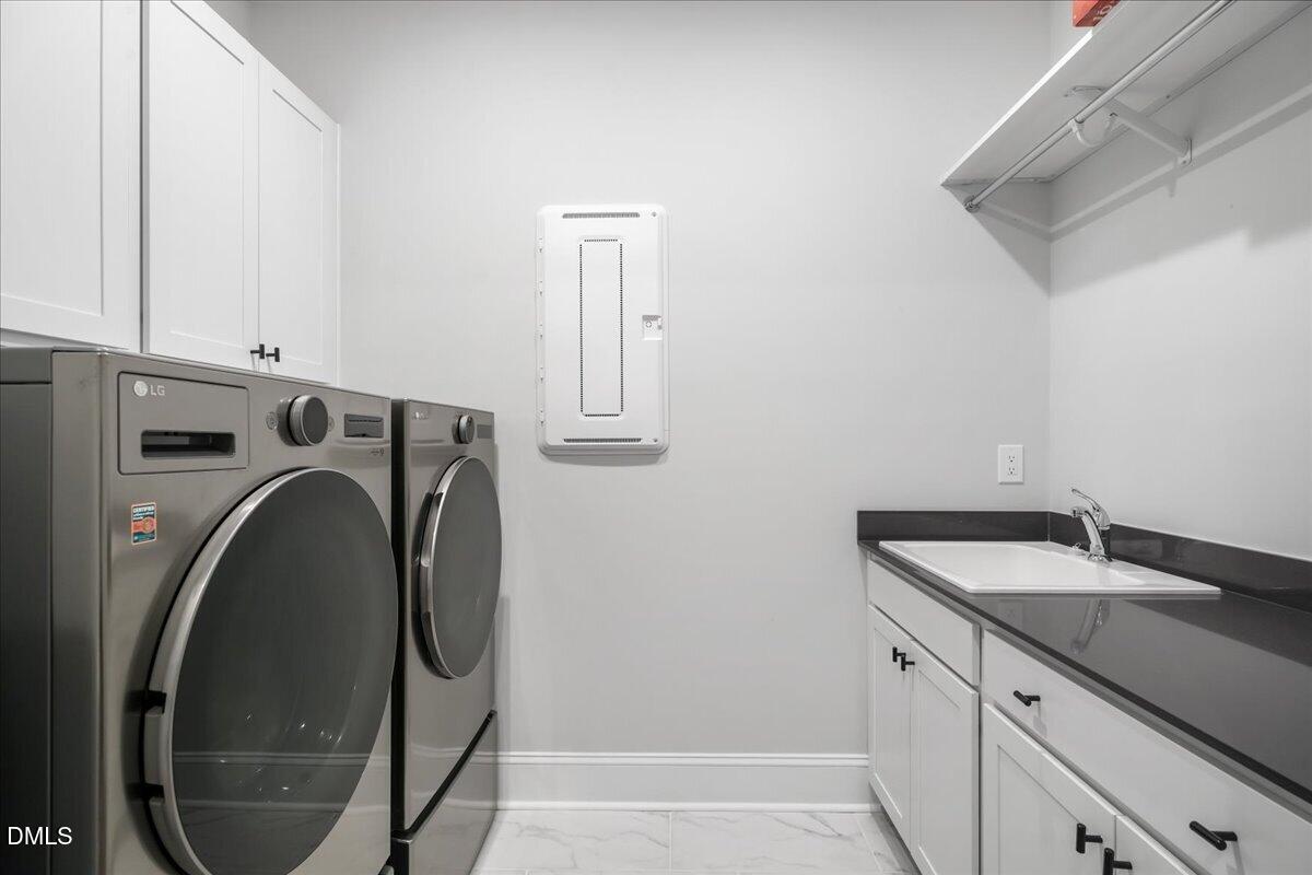 15 Whirlaway Street Property Photo 37