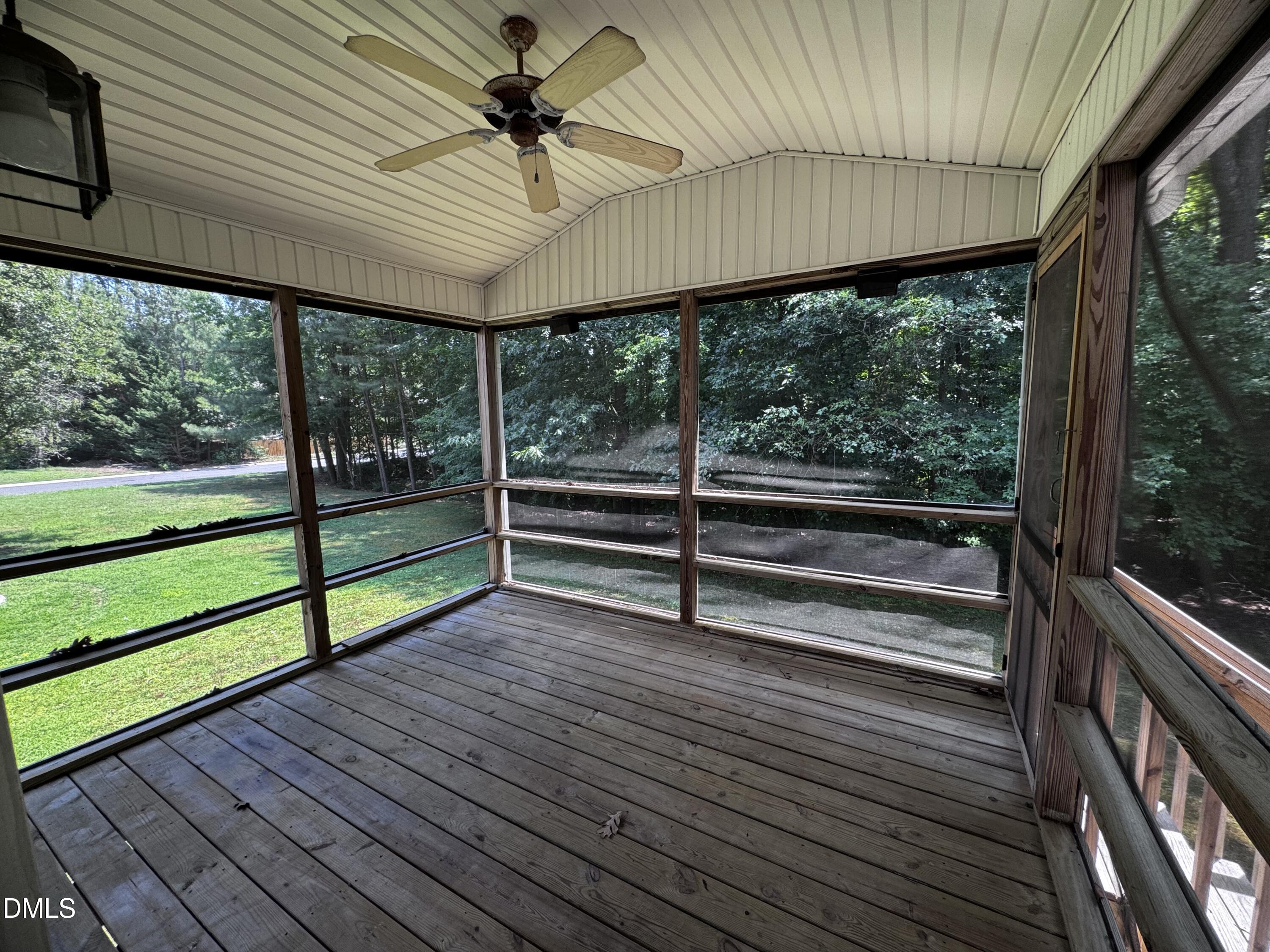 3 S Indian Creek Place Property Photo 5
