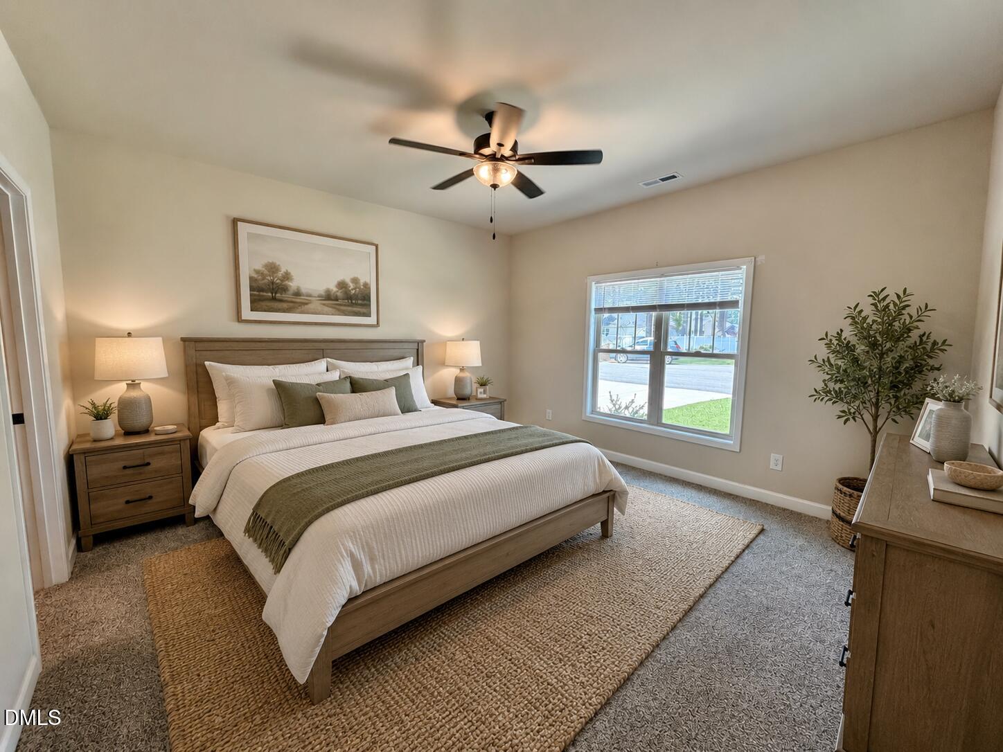 404 S Eastwood Drive Property Photo 14