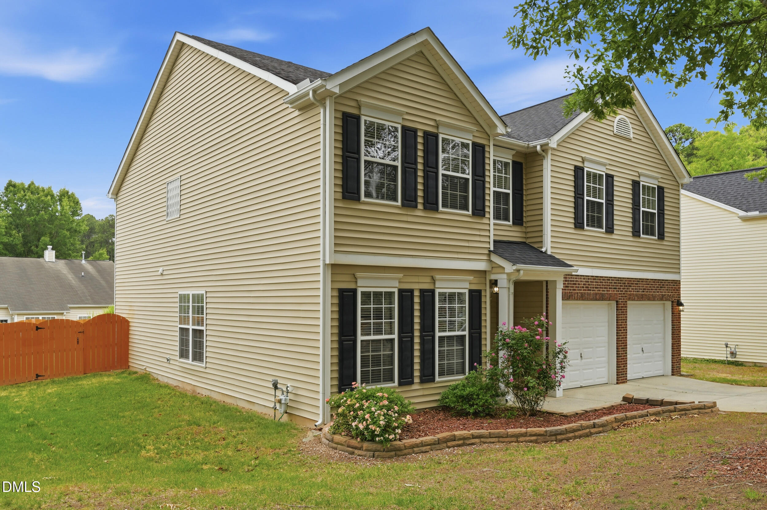1804 Cedar Grove Drive Property Photo 2