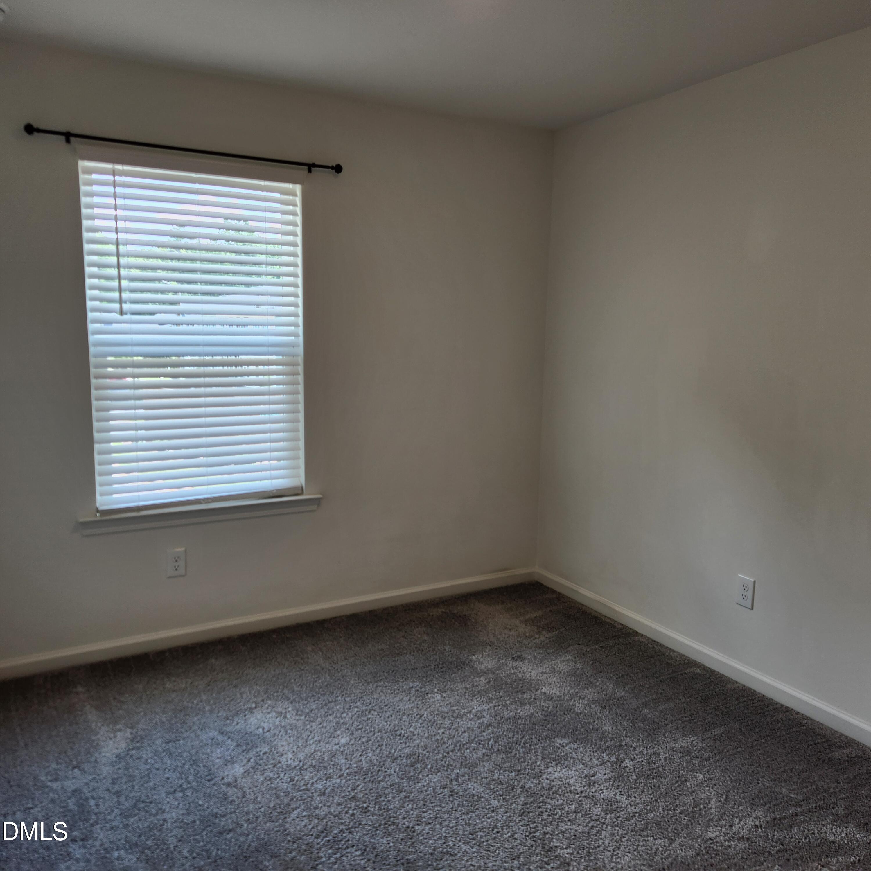 3000 Spline Circle Property Photo 7