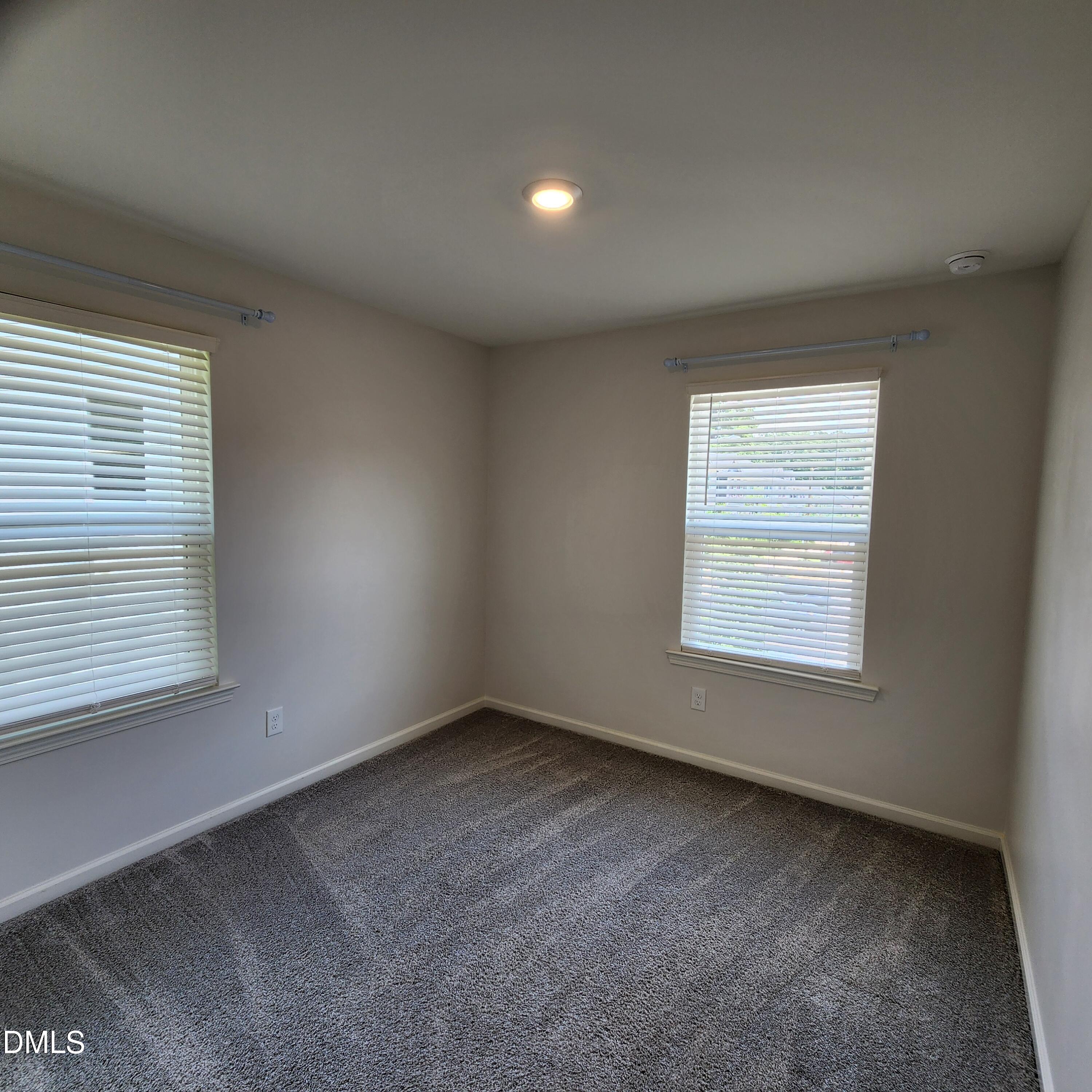 3000 Spline Circle Property Photo 10
