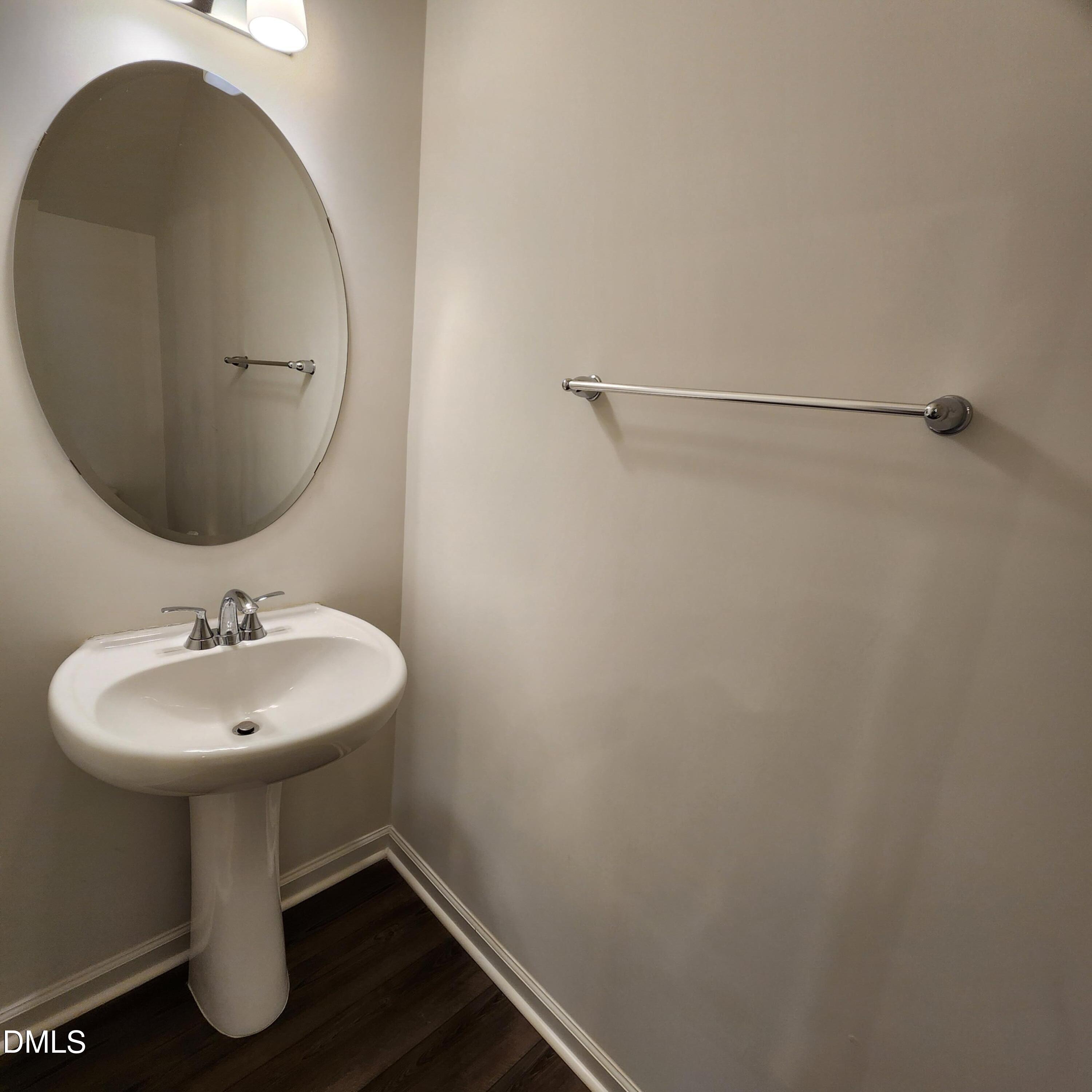 3000 Spline Circle Property Photo 22