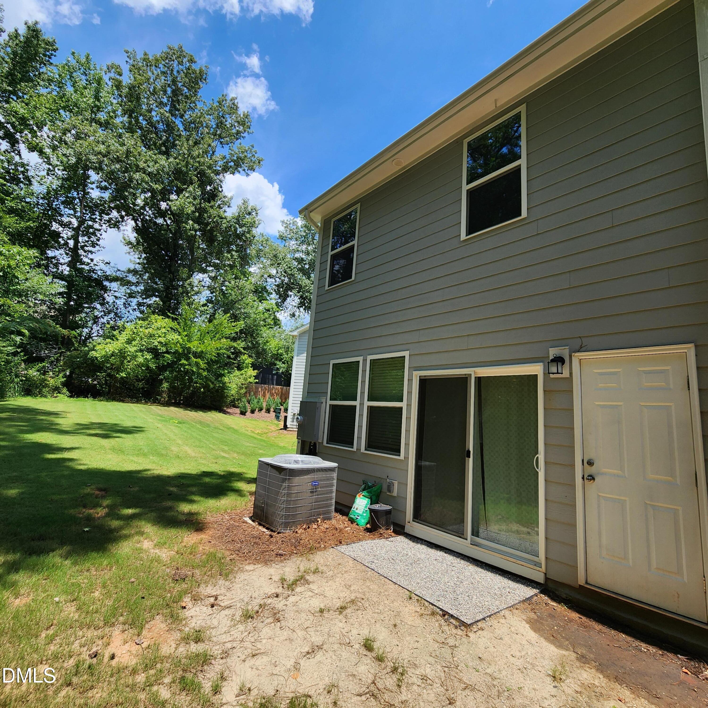 3000 Spline Circle Property Photo 24