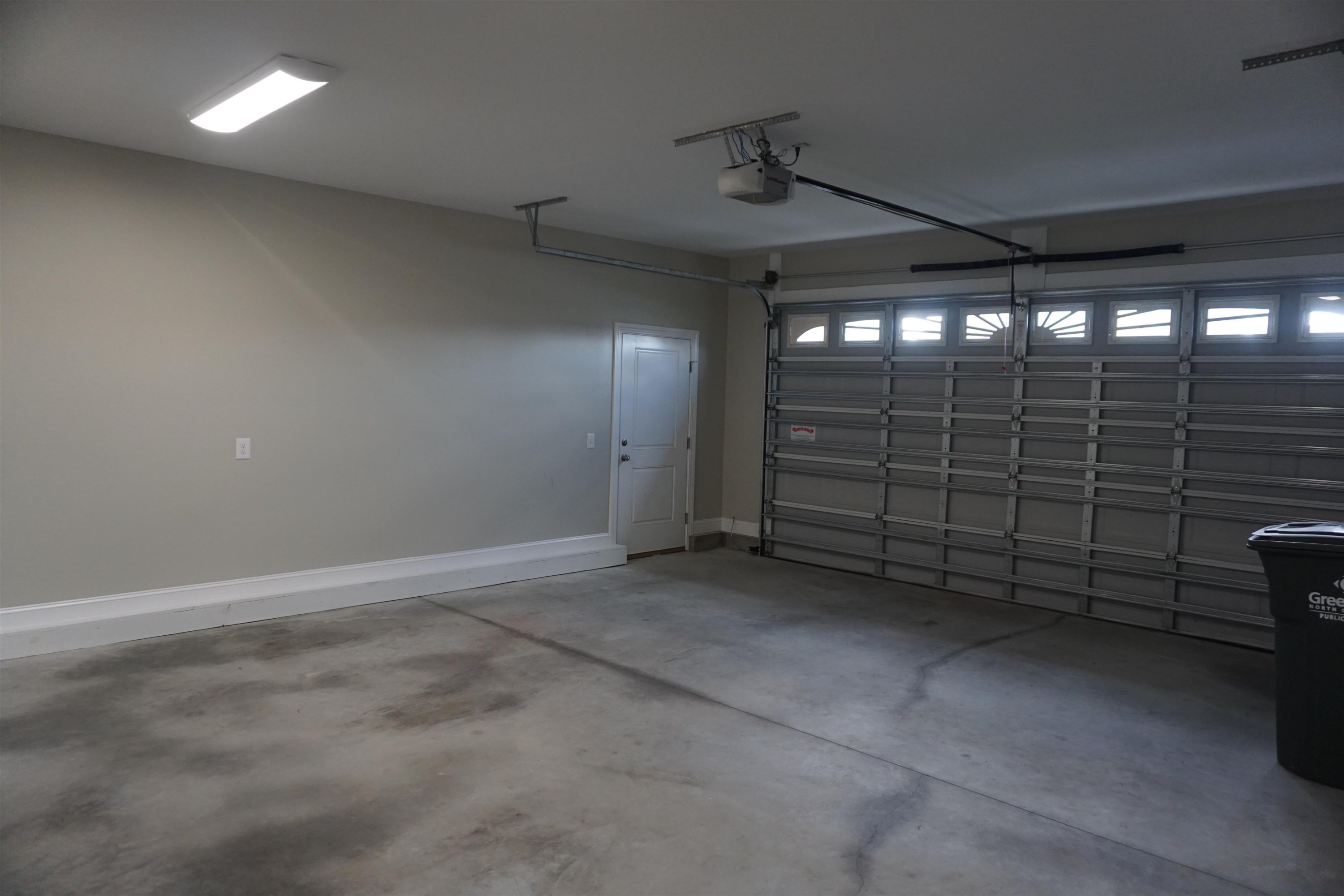 1708 Penncross Drive Property Photo 4