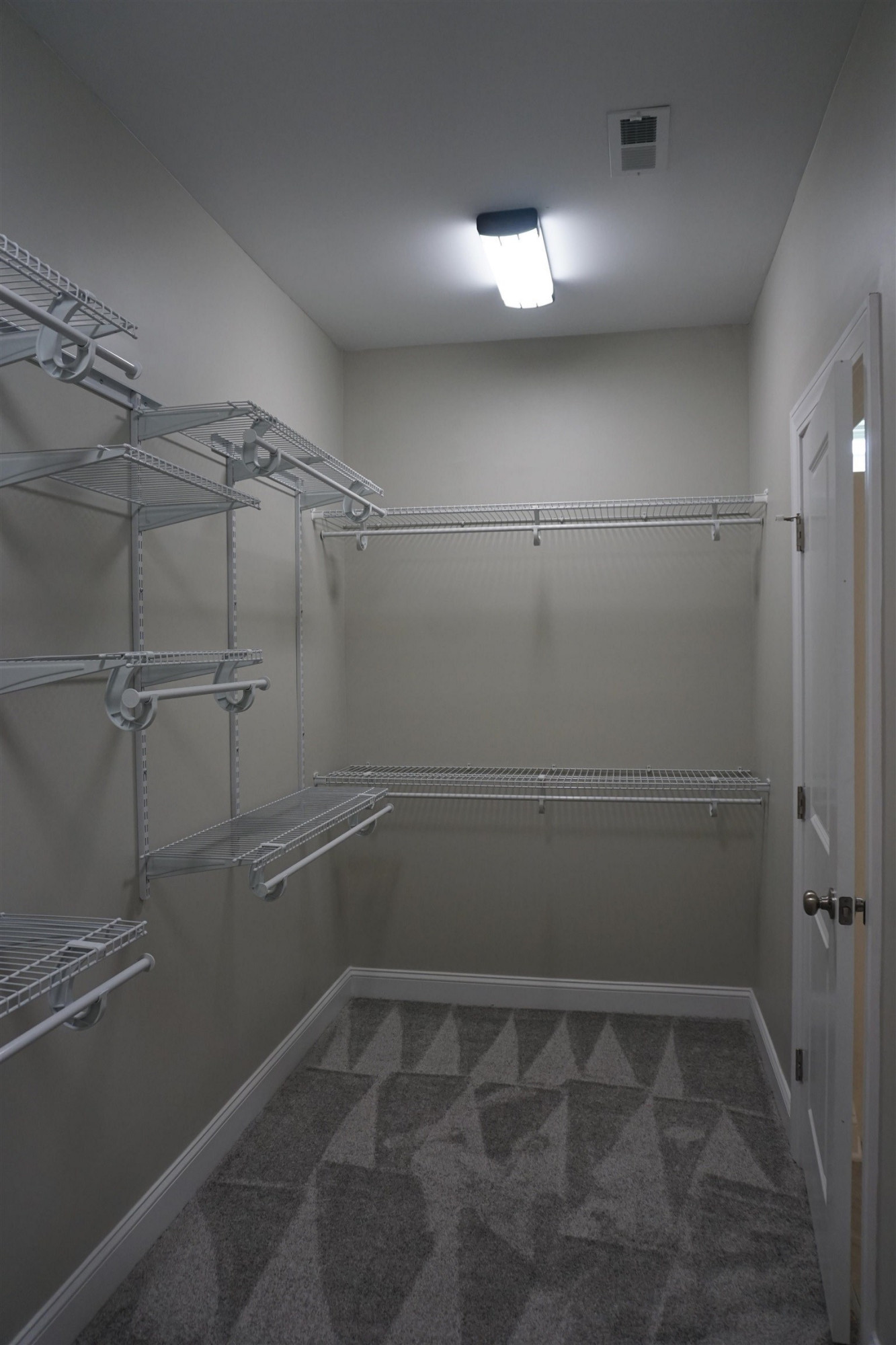 1708 Penncross Drive Property Photo 12