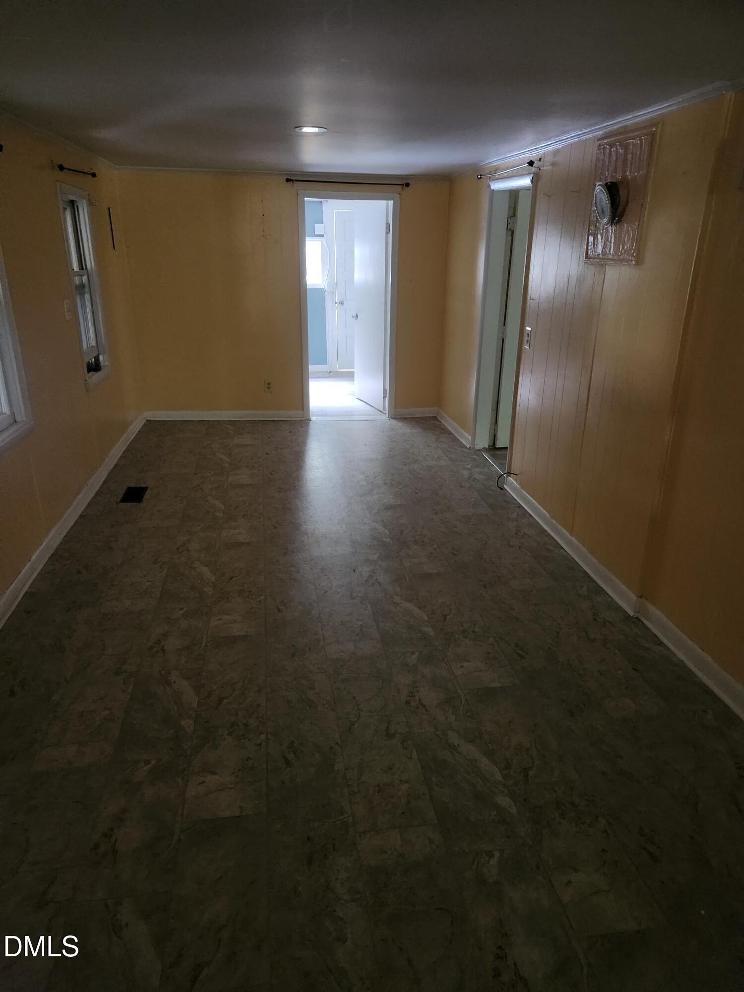 1809 N Salem Street Property Photo 18