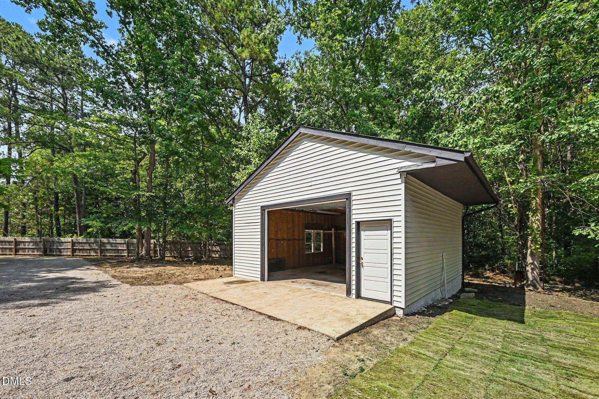 428 Jeremiah Drive Property Photo 18
