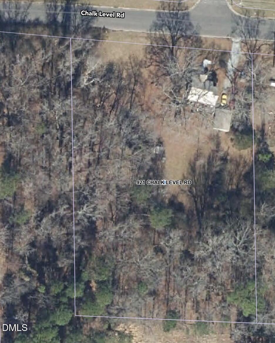 921 Chalk Level Road Property Photo 3