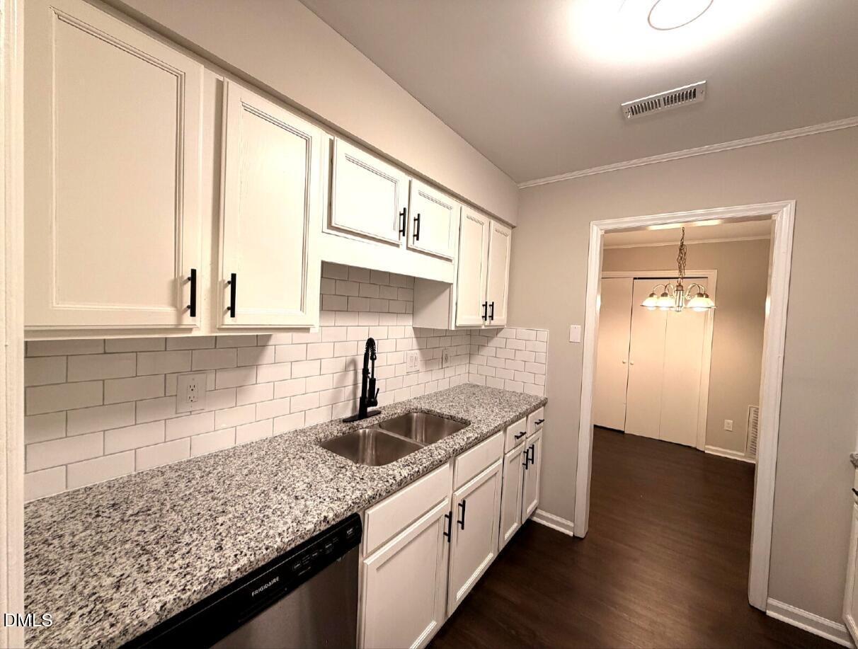 4840 N New Hope Road Property Photo 11