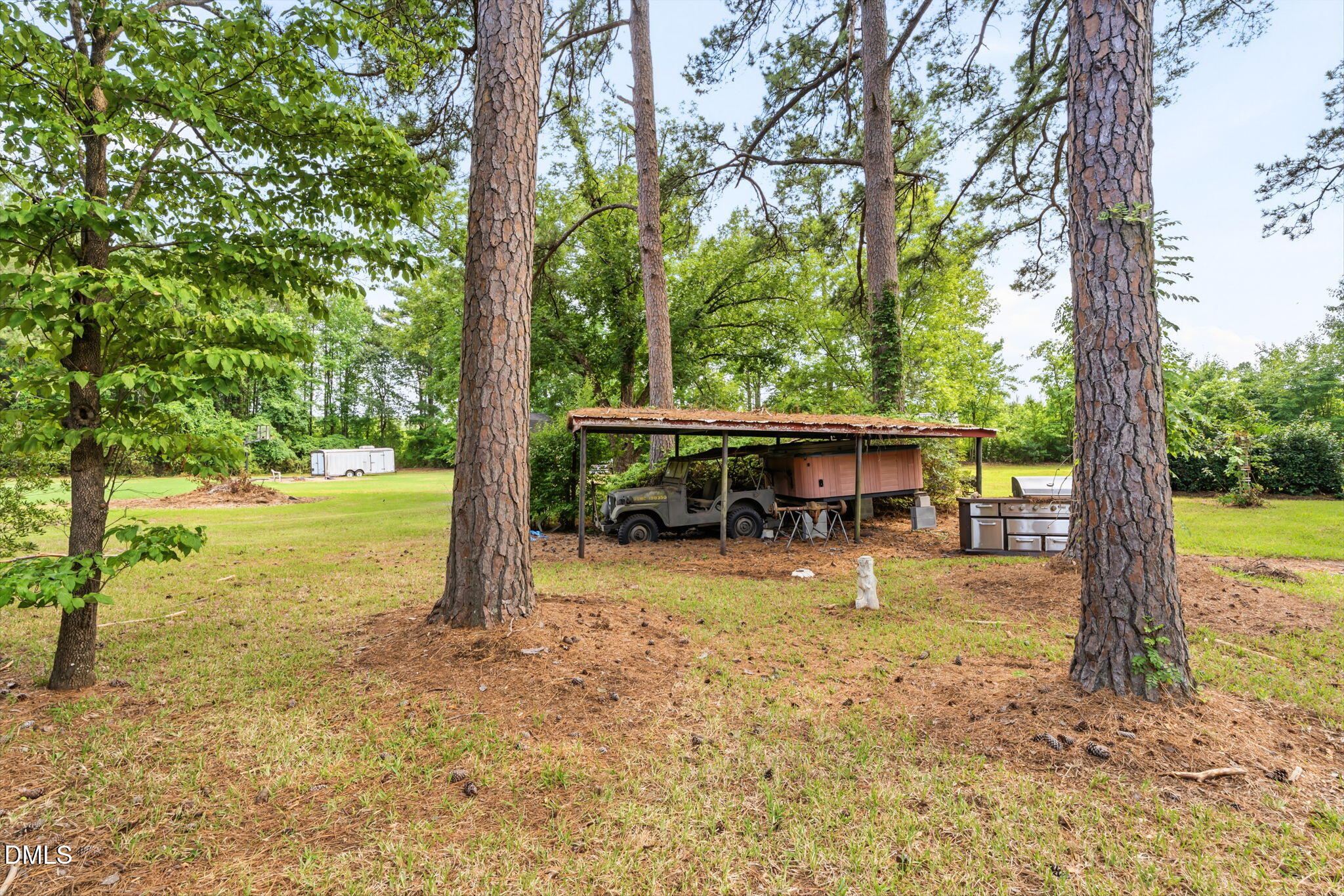 818 Van Warren Road Property Photo 8