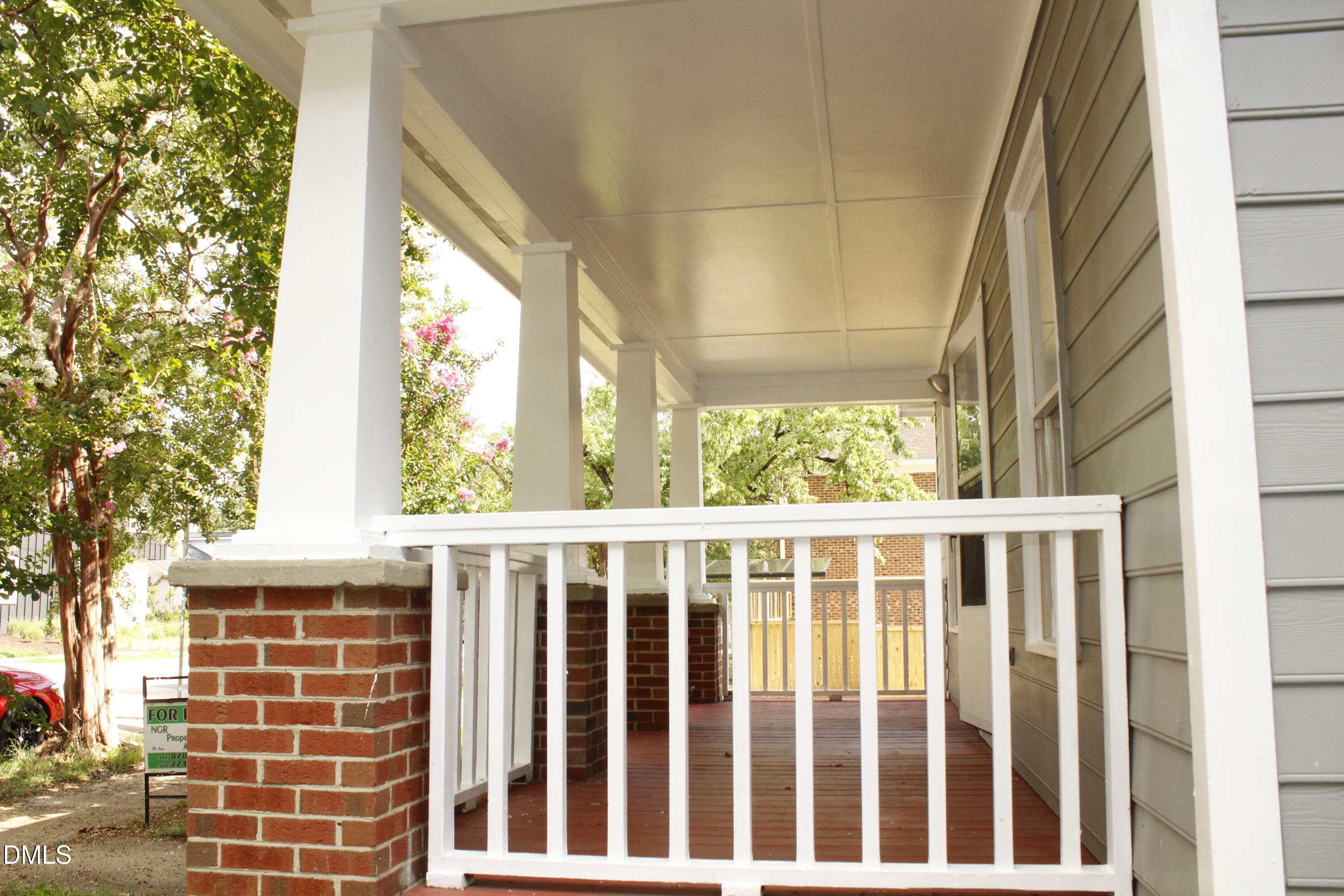 310 S East Street Property Photo 4