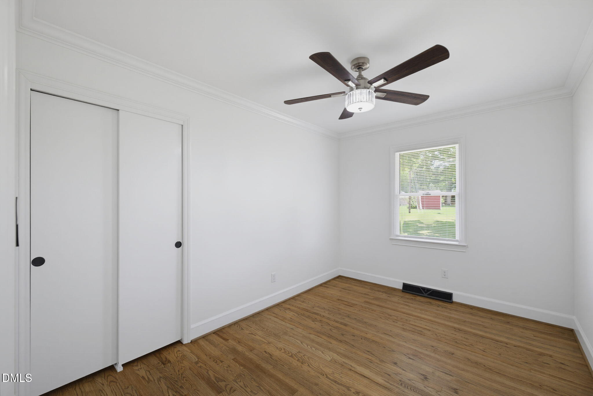 725 Forest Drive Property Photo 10