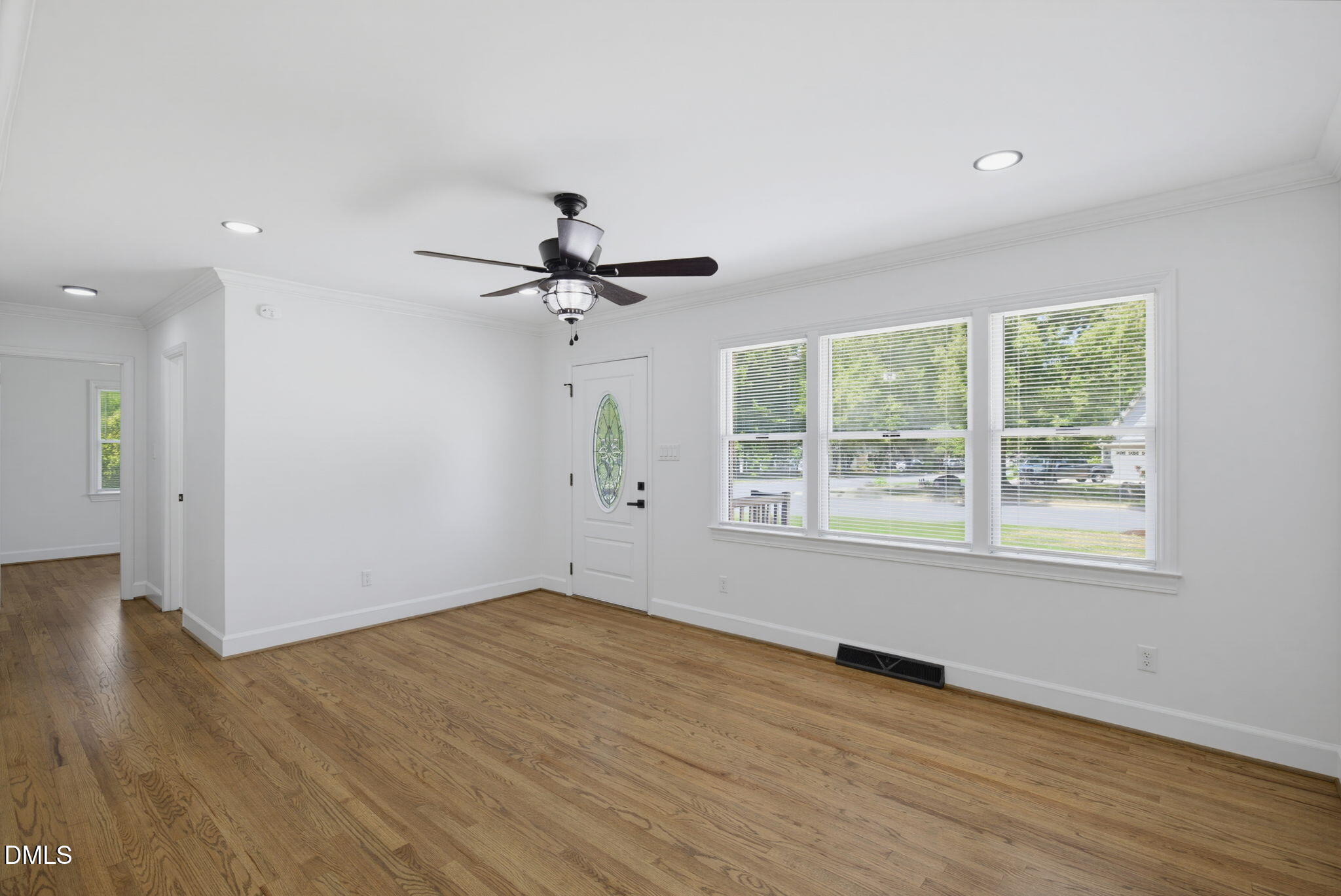 725 Forest Drive Property Photo 16