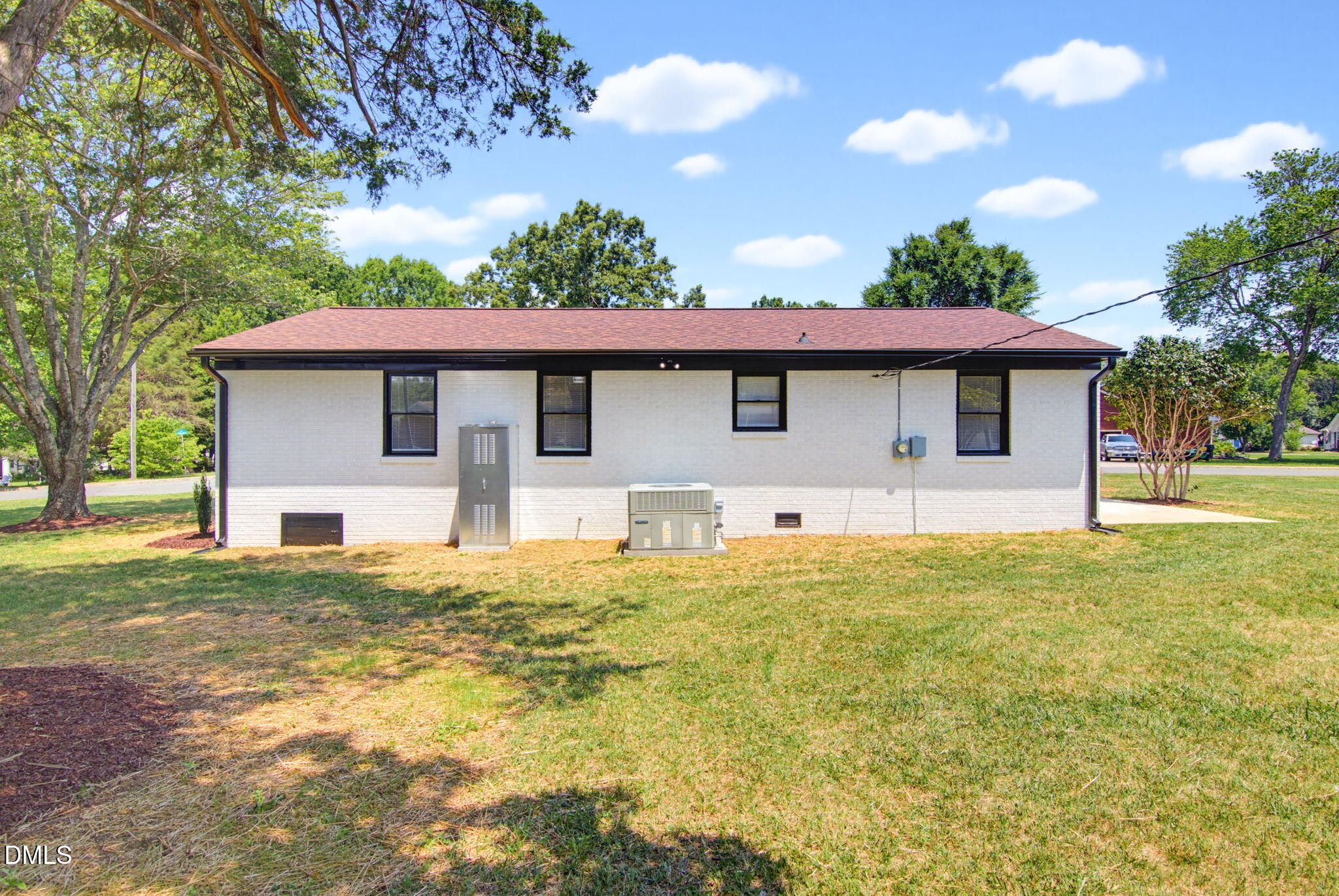 725 Forest Drive Property Photo 25