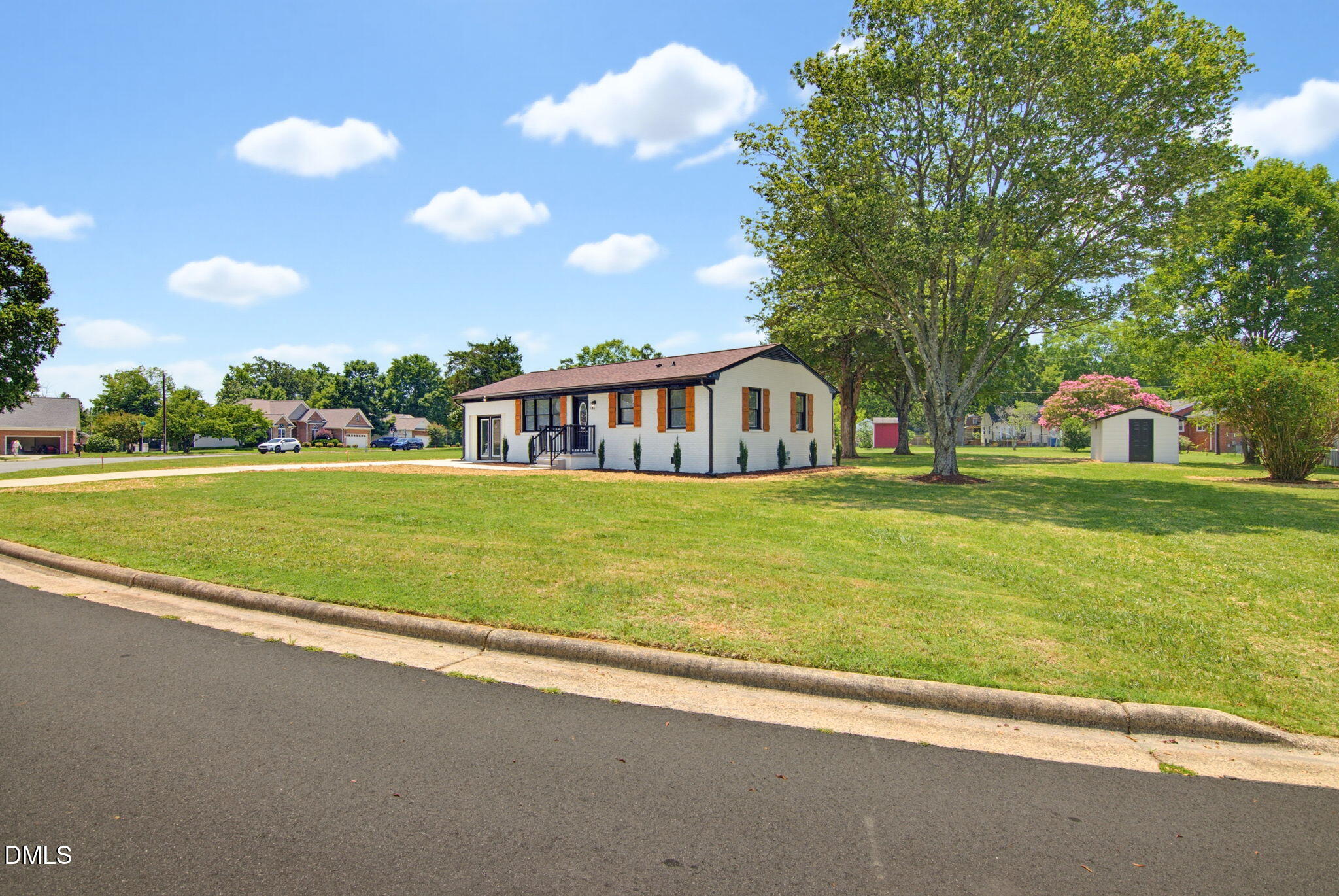 725 Forest Drive Property Photo 26