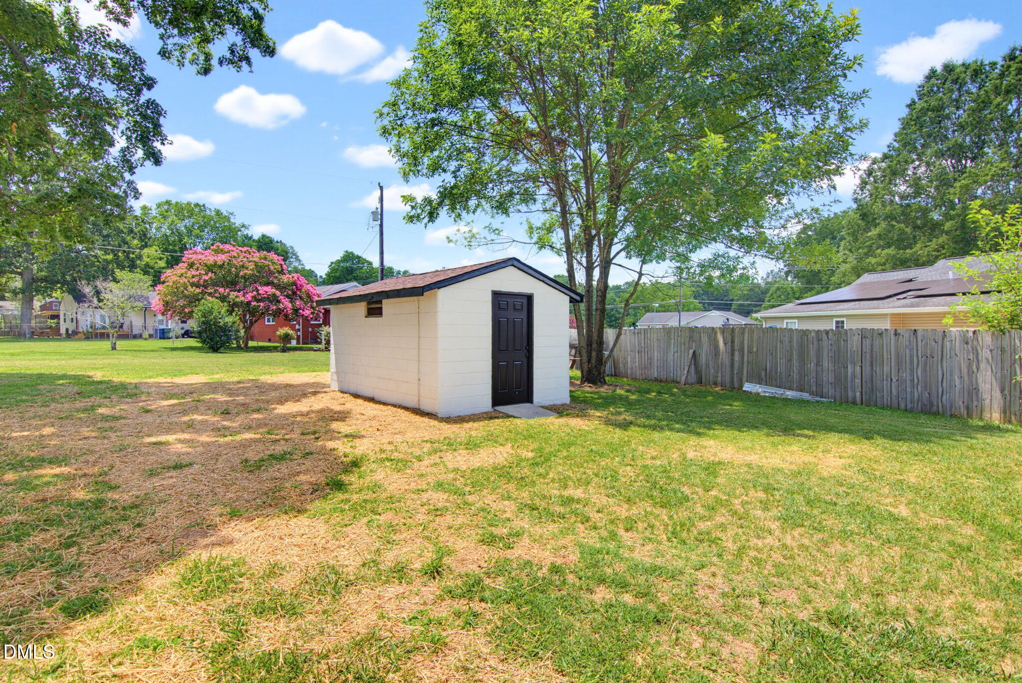 725 Forest Drive Property Photo 28