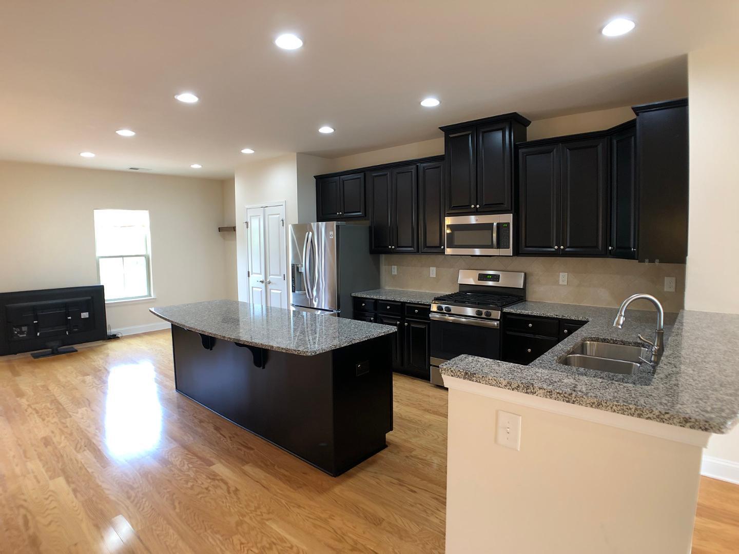 2122 Whitesmith Drive Property Photo 4