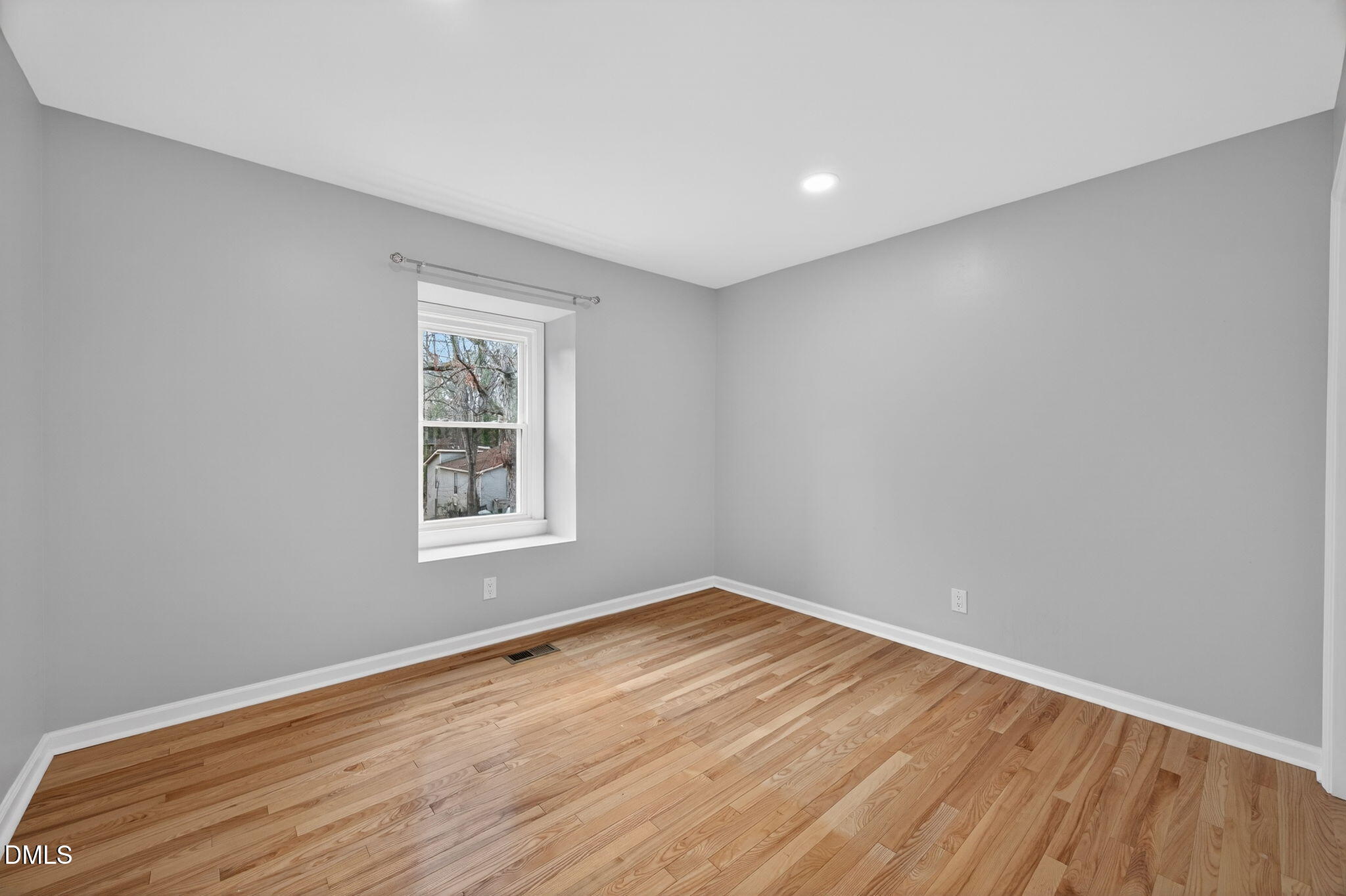 1112 Stonehedge Avenue Property Photo 15