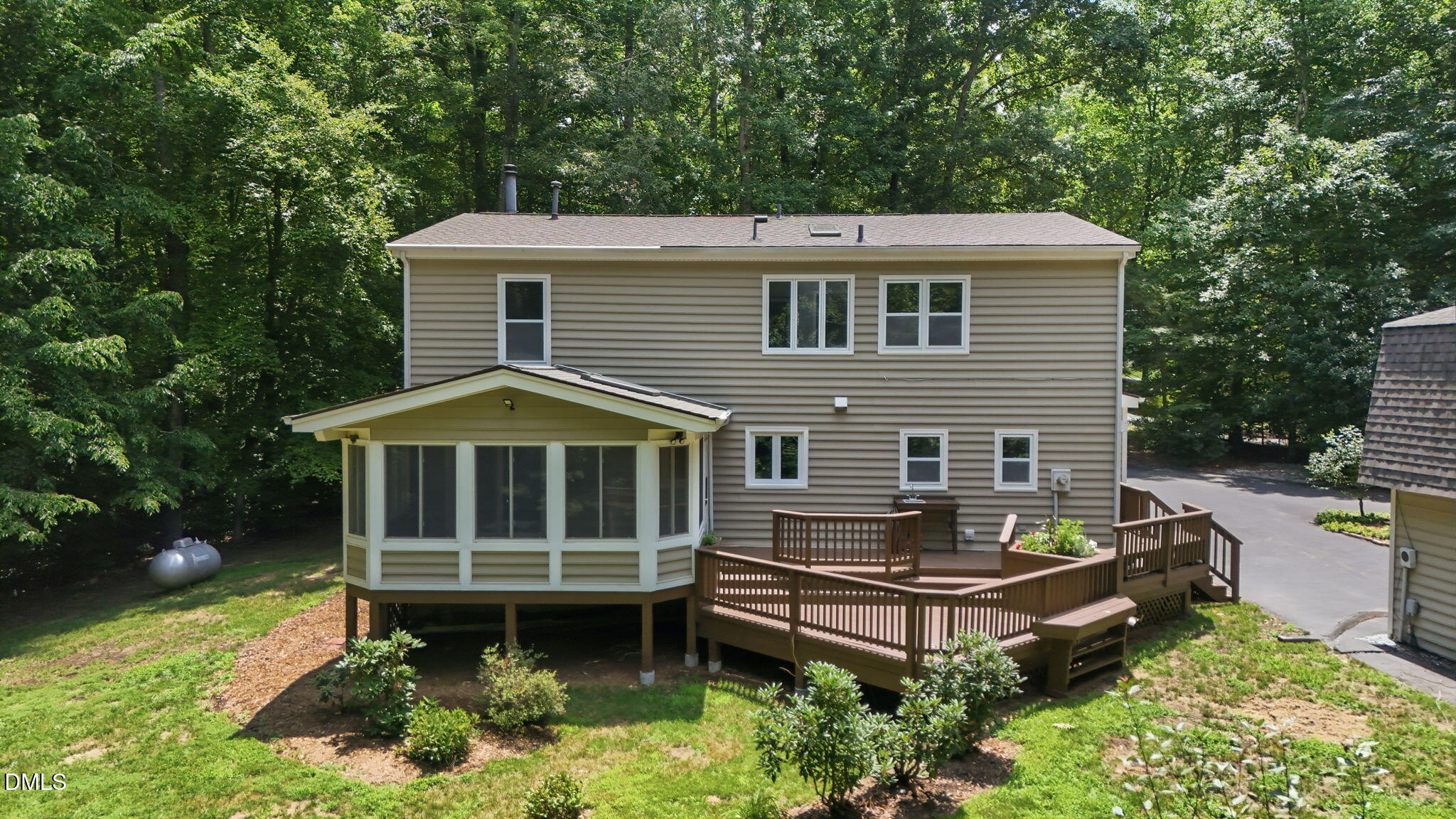 419 Calvary Court Property Photo 6