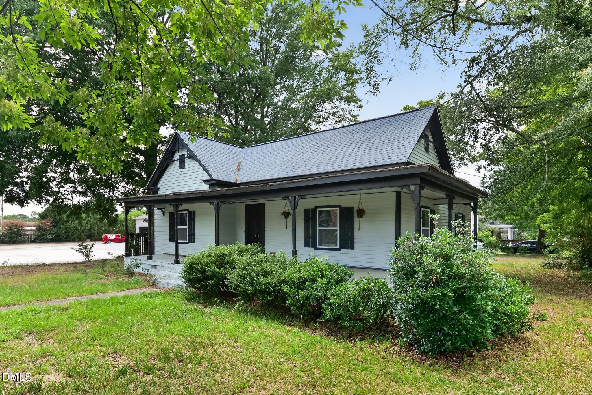 118 Cabarrus Avenue W Property Photo 2