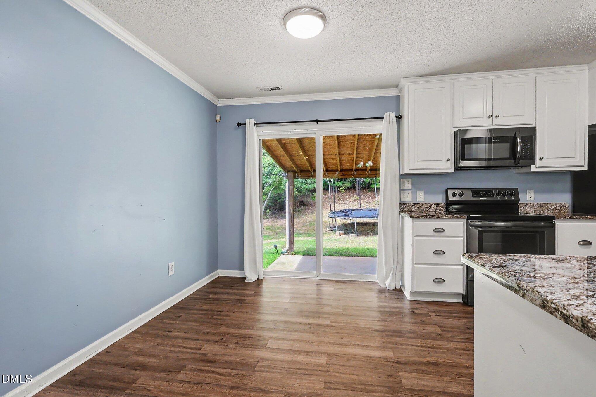 2029 Fairview Lane Property Photo 8
