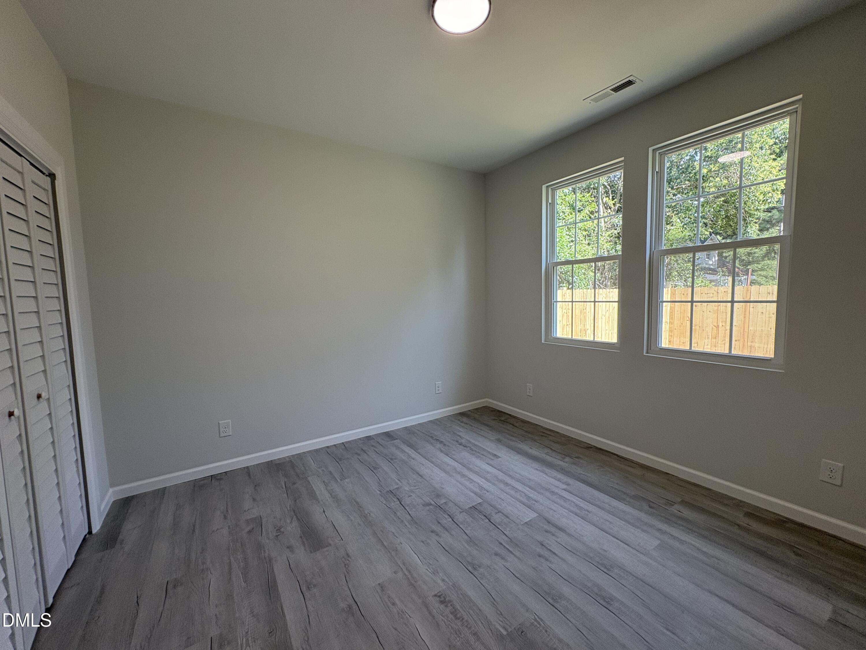 1111 Lincoln Street Se Property Photo 22