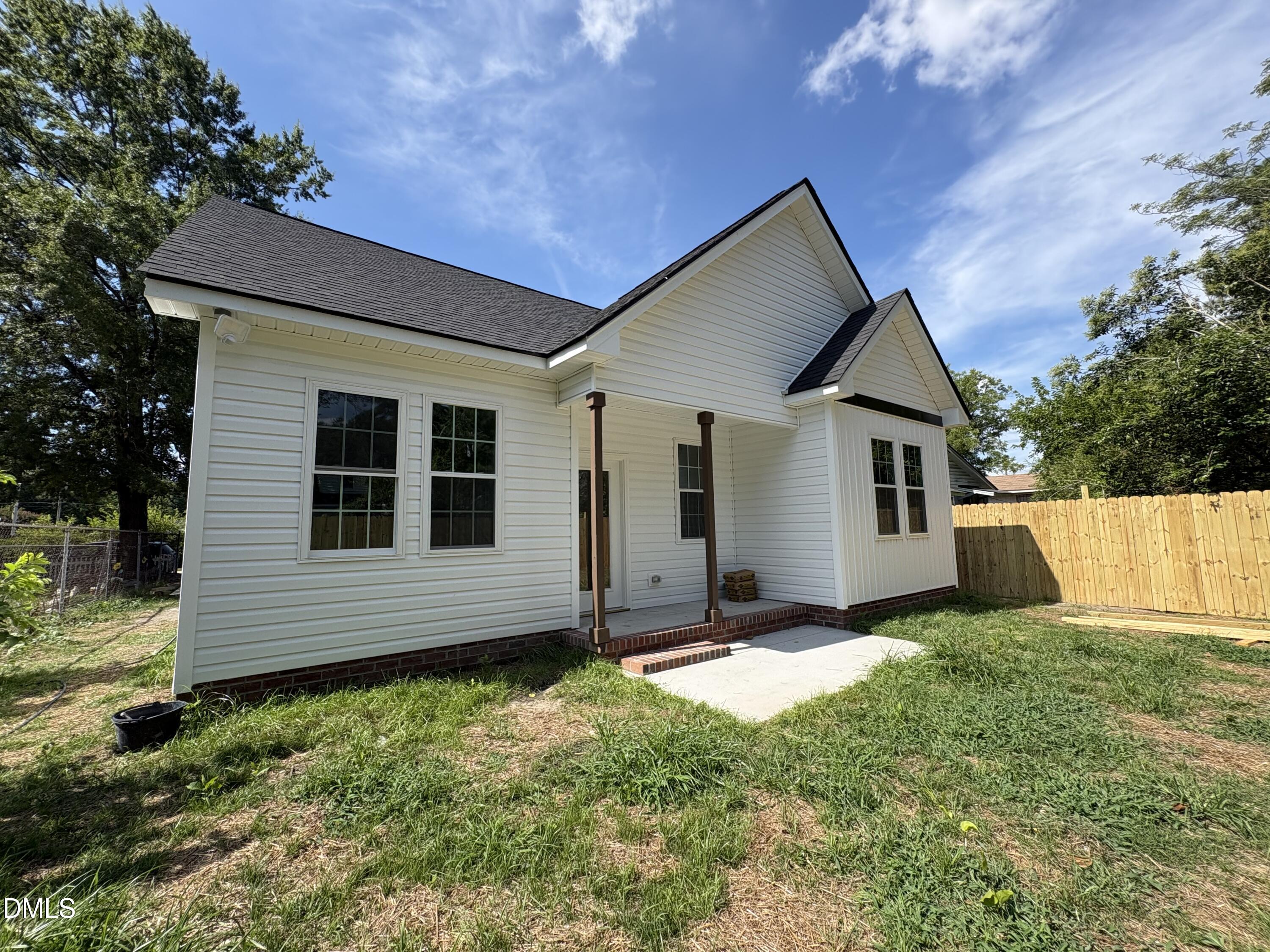 1111 Lincoln Street Se Property Photo 27