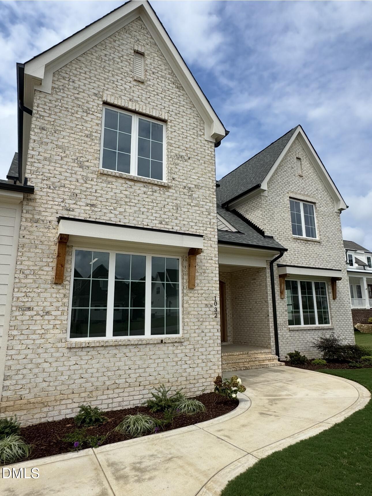 1032 Azalea Garden Circle Property Photo 1