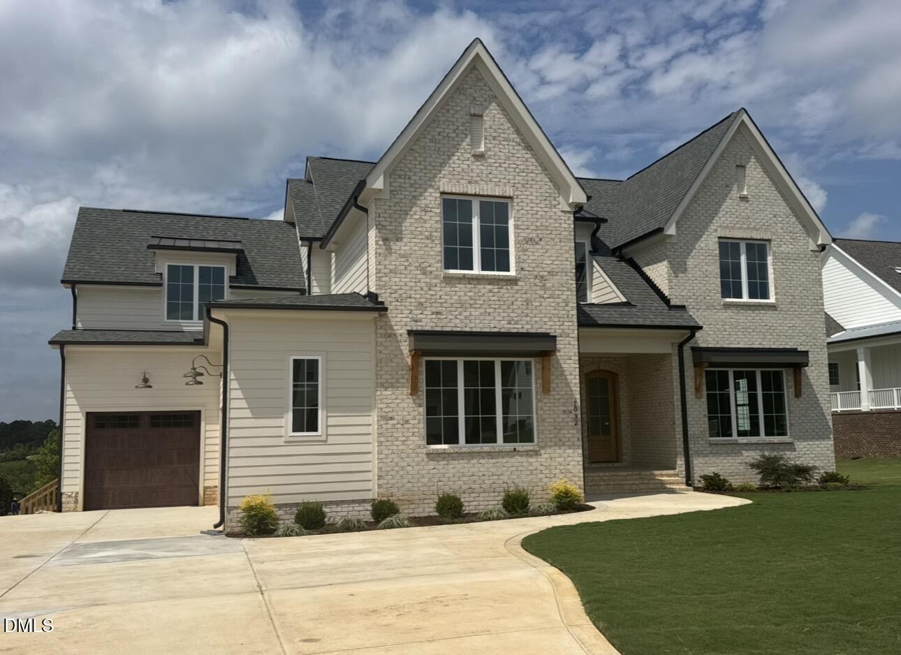 1032 Azalea Garden Circle Property Photo 2