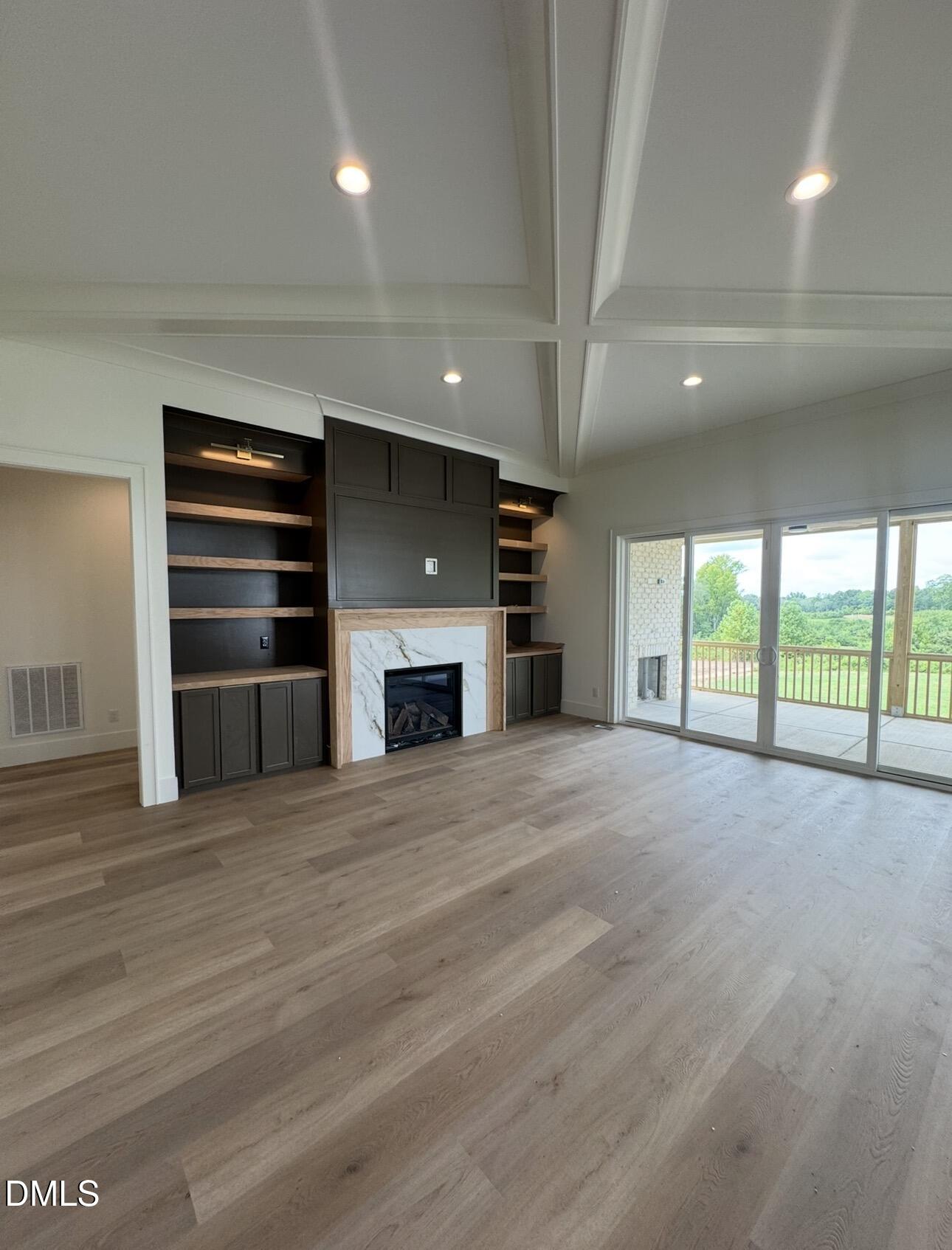 1032 Azalea Garden Circle Property Photo 9