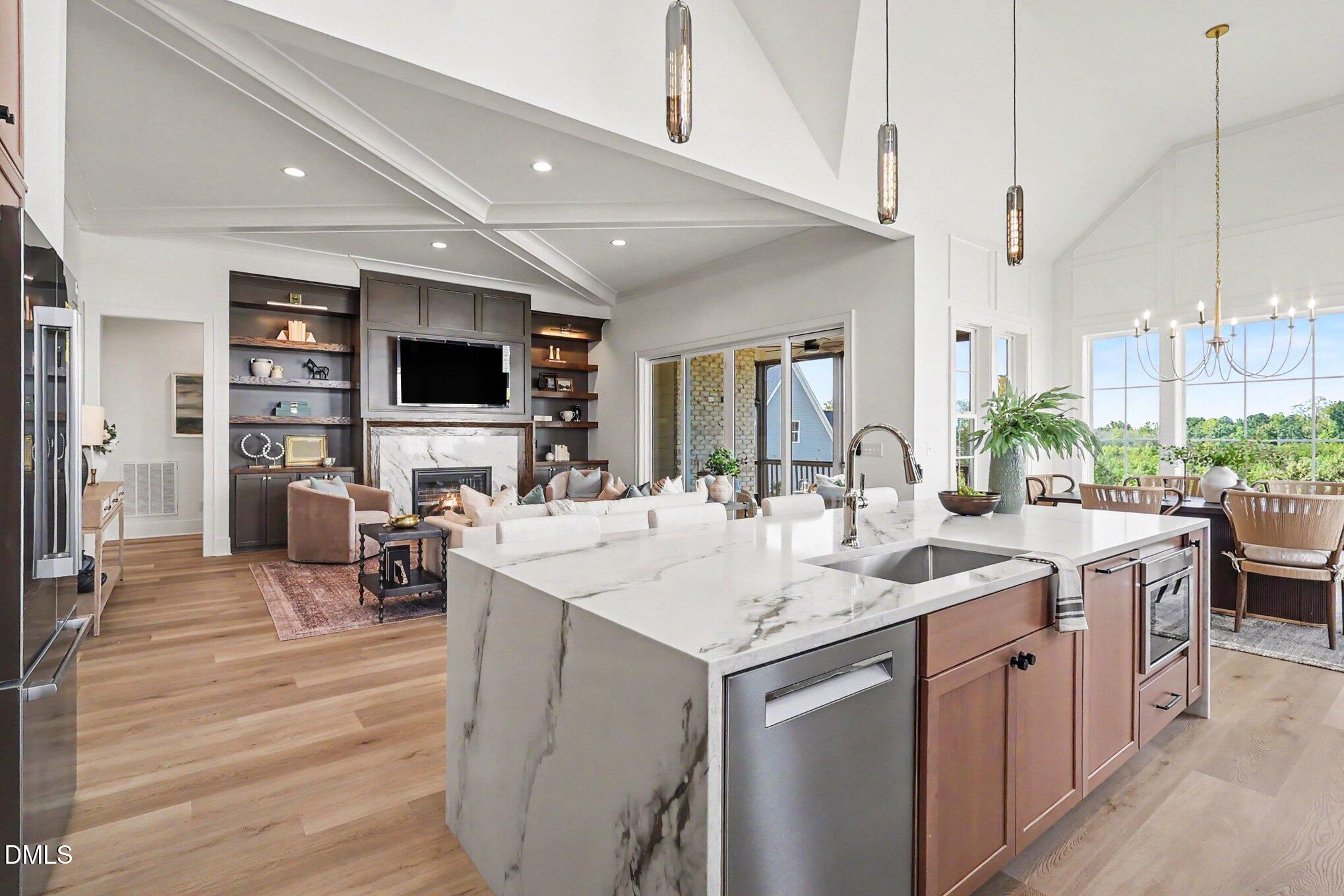 1032 Azalea Garden Circle Property Photo 9