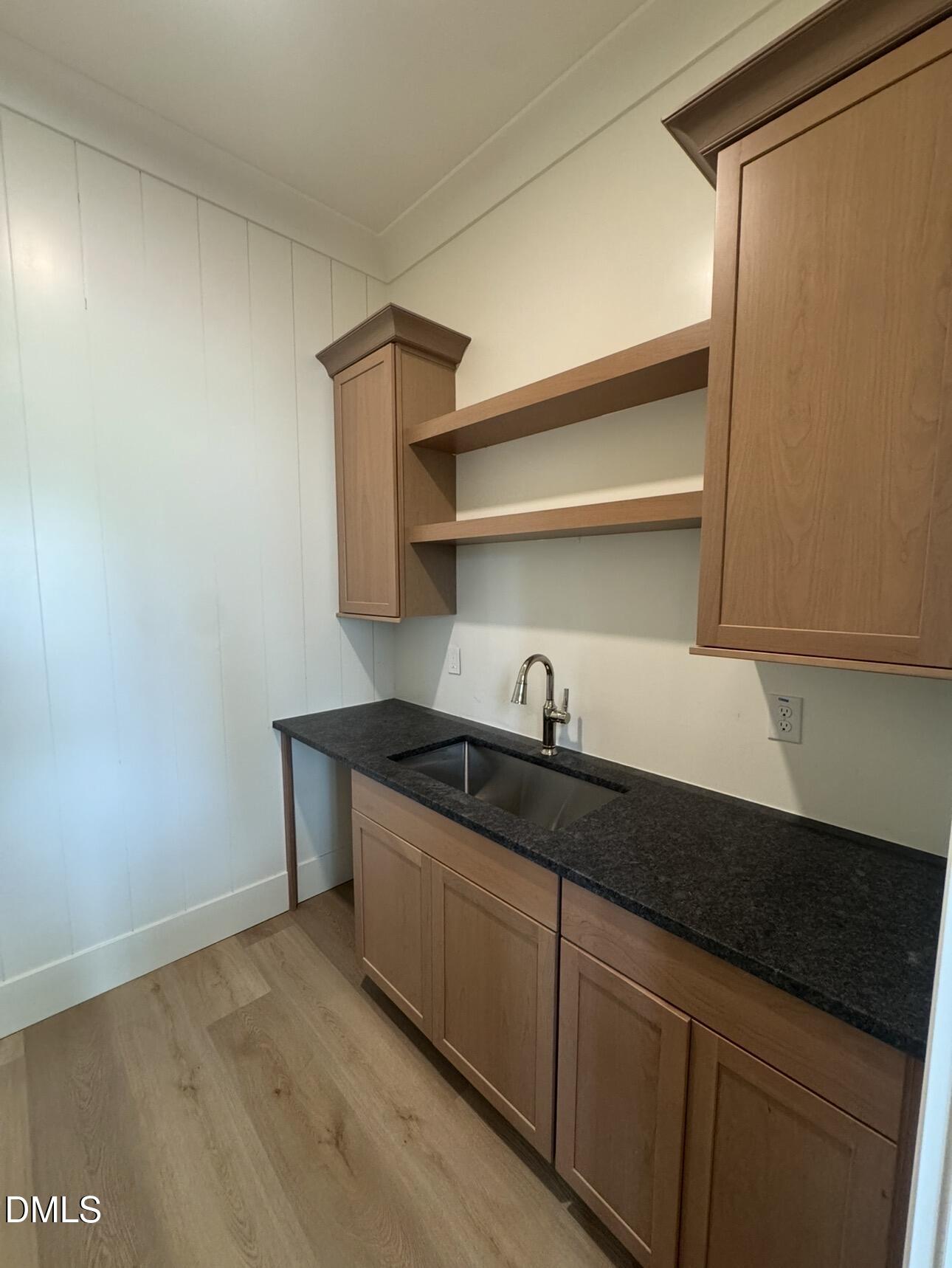 1032 Azalea Garden Circle Property Photo 10