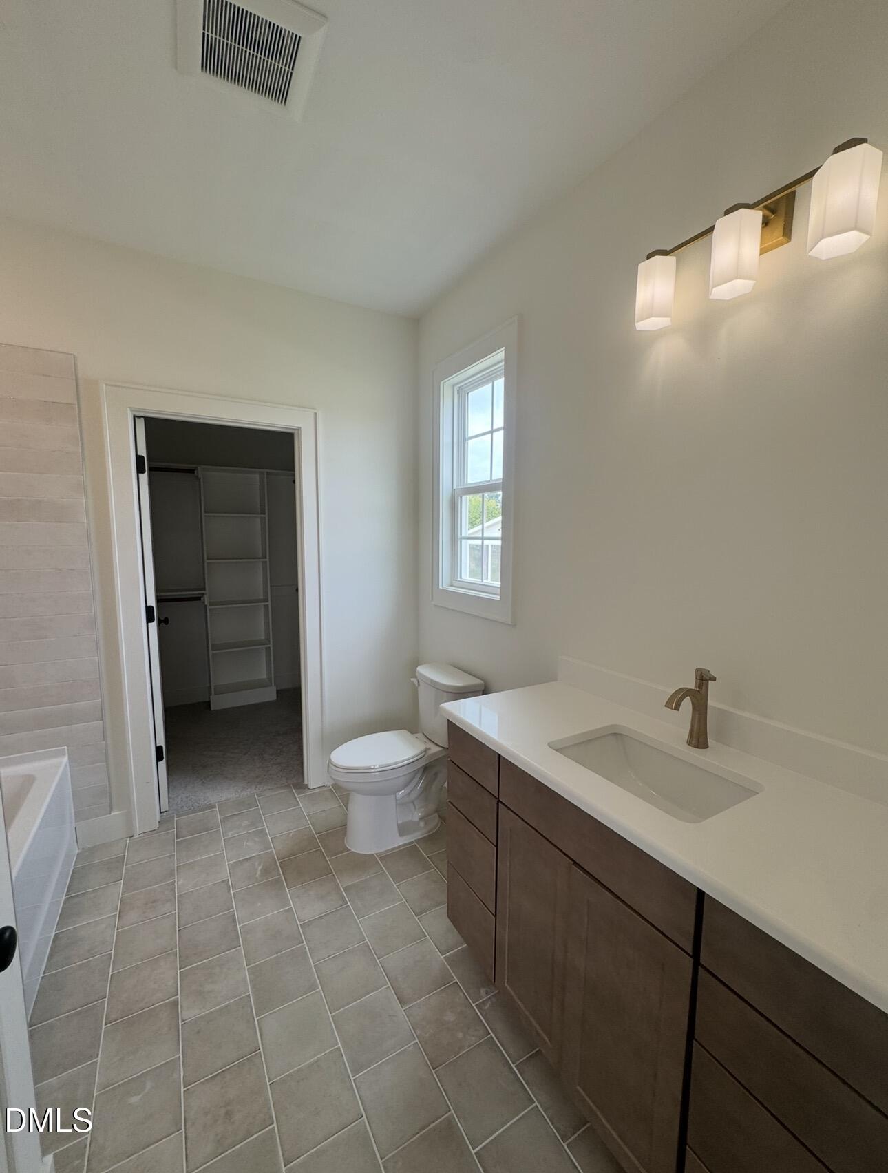 1032 Azalea Garden Circle Property Photo 23