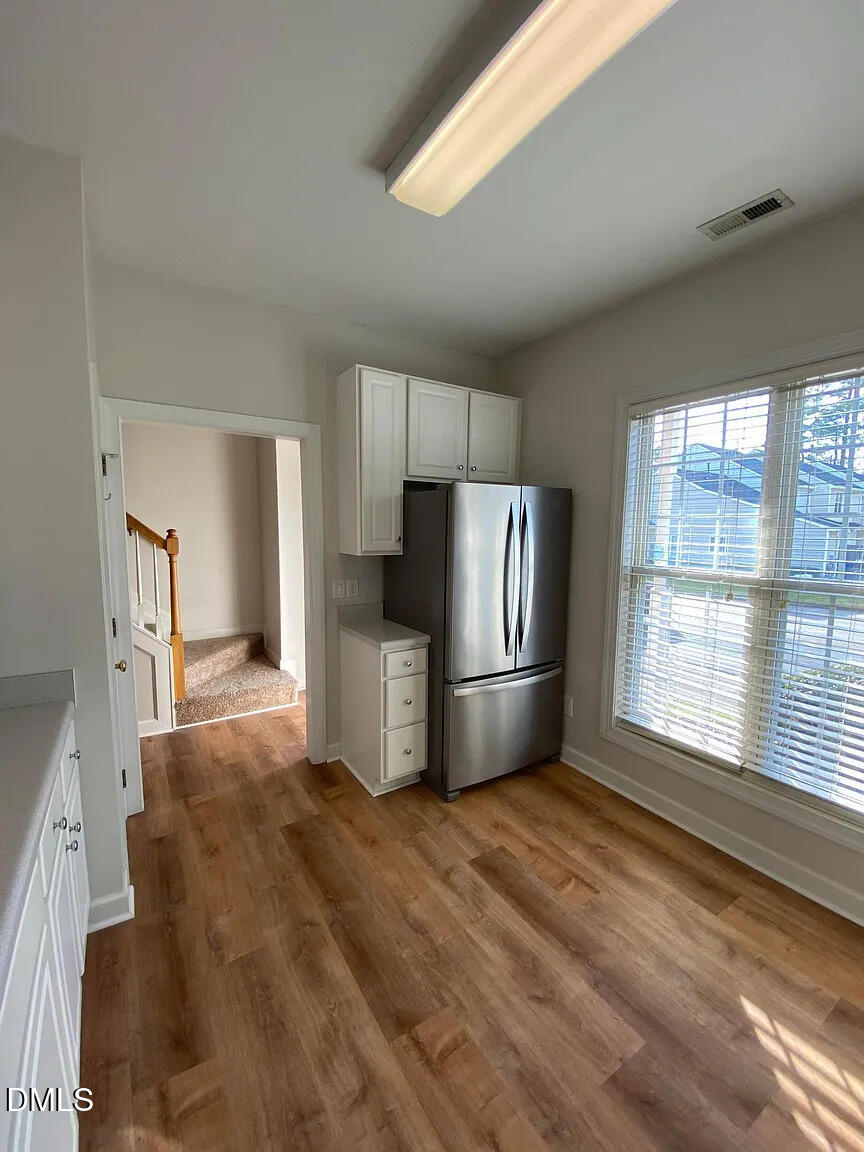 9110 Grassington Way Property Photo 5