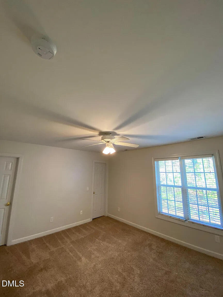 9110 Grassington Way Property Photo 10