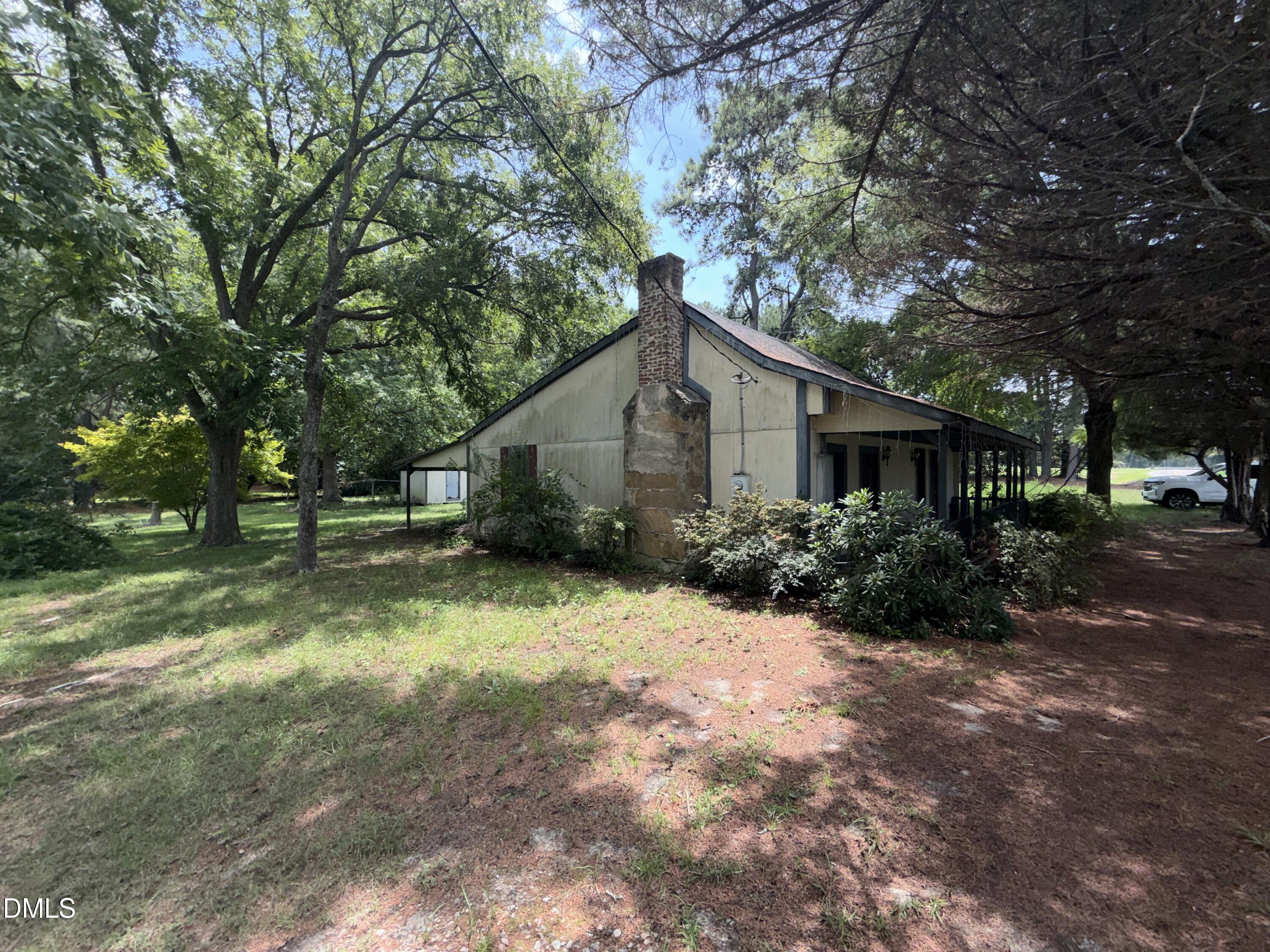 8000 Lockleair Road Property Photo 4