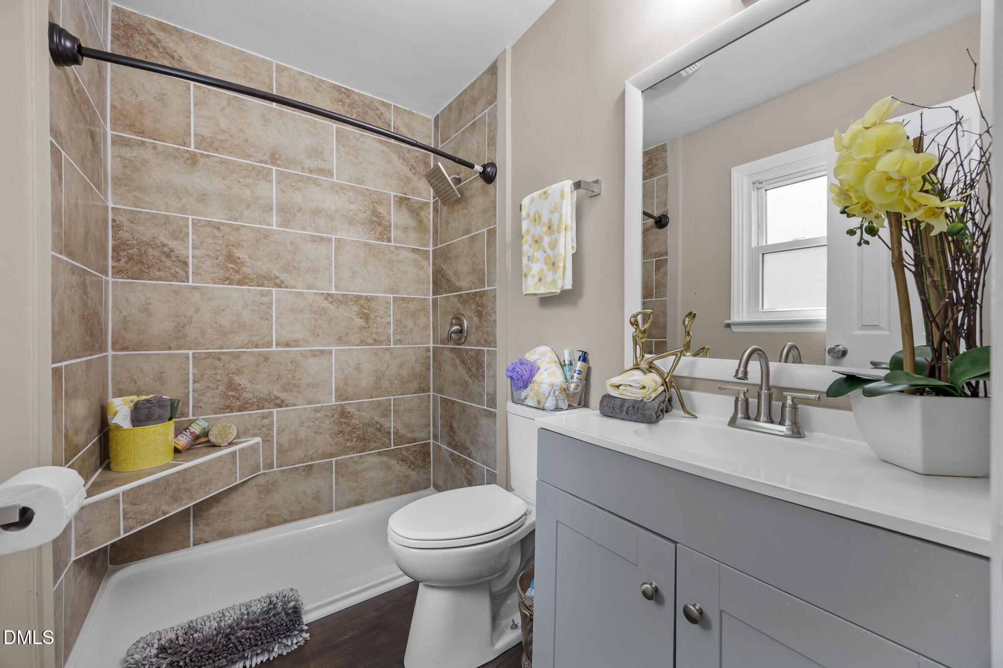 1509 Woodard Street Property Photo 15