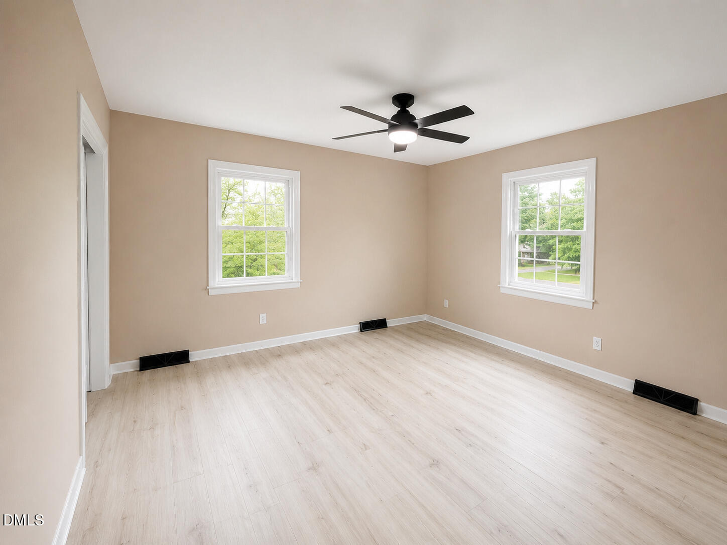 105 Dryden Lane Property Photo 34